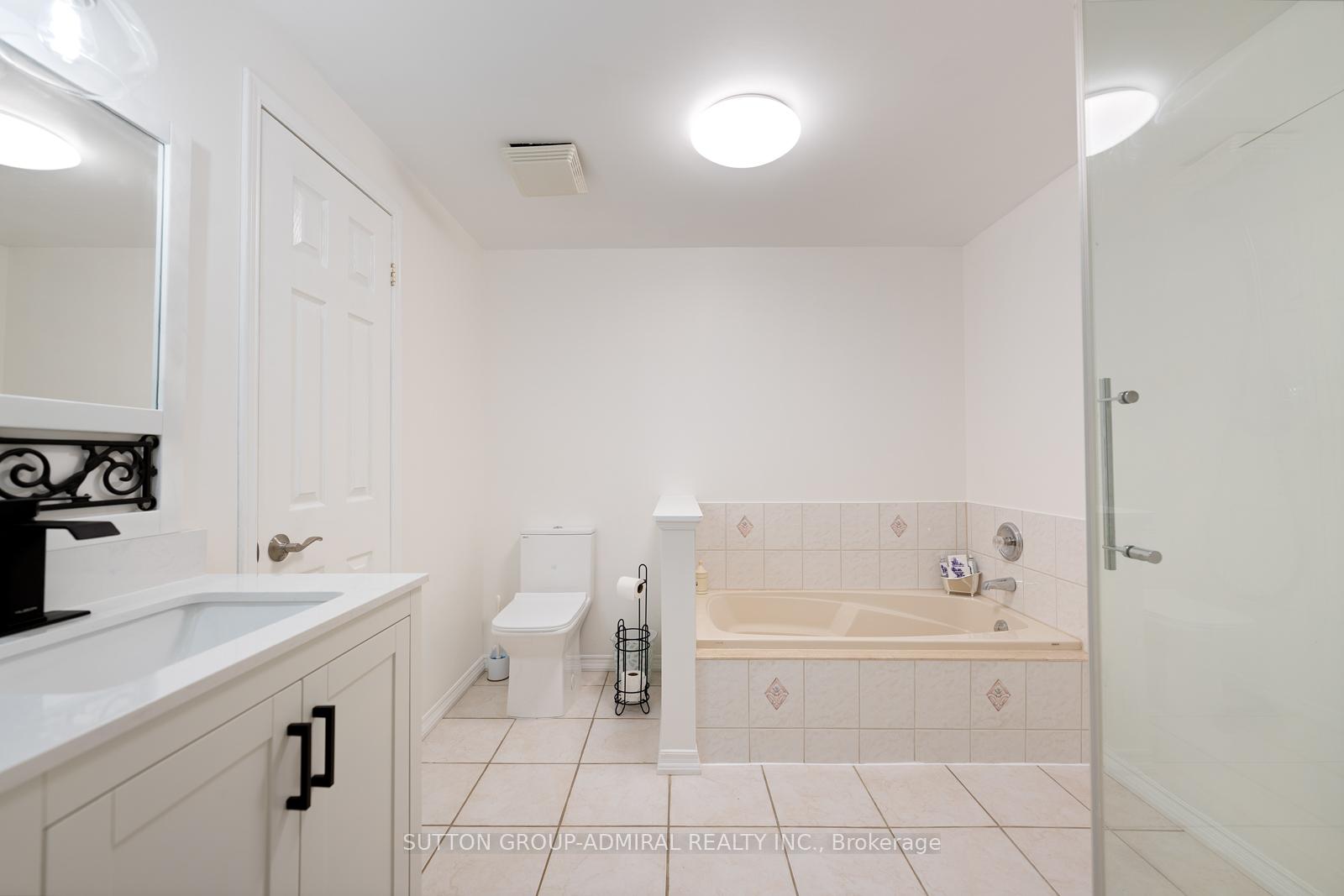 Photo 43 of 117 Flamingo Road, Vaughan, Uplands — HOMEH