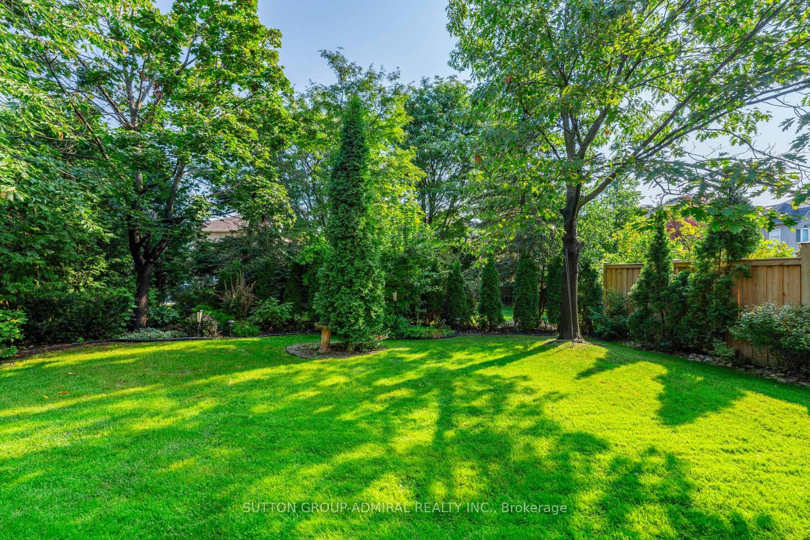 Photo 46 of 117 Flamingo Road, Vaughan, Uplands — HOMEH