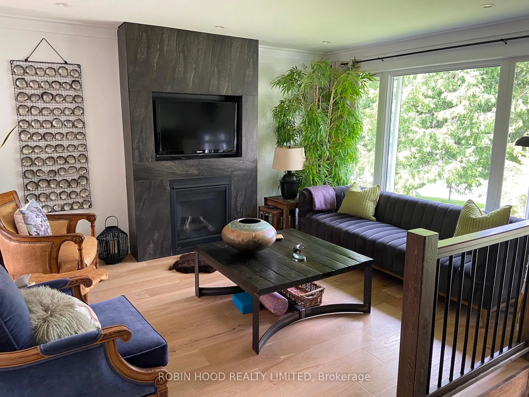 Photo 1 of 119 Applevale Court, Blue Mountains — HOMEH