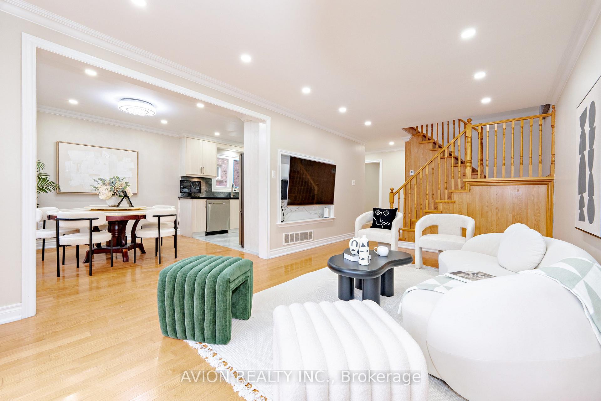Photo 17 of 74 Appleby Crescent, Markham, Milliken Mills West — HOMEH