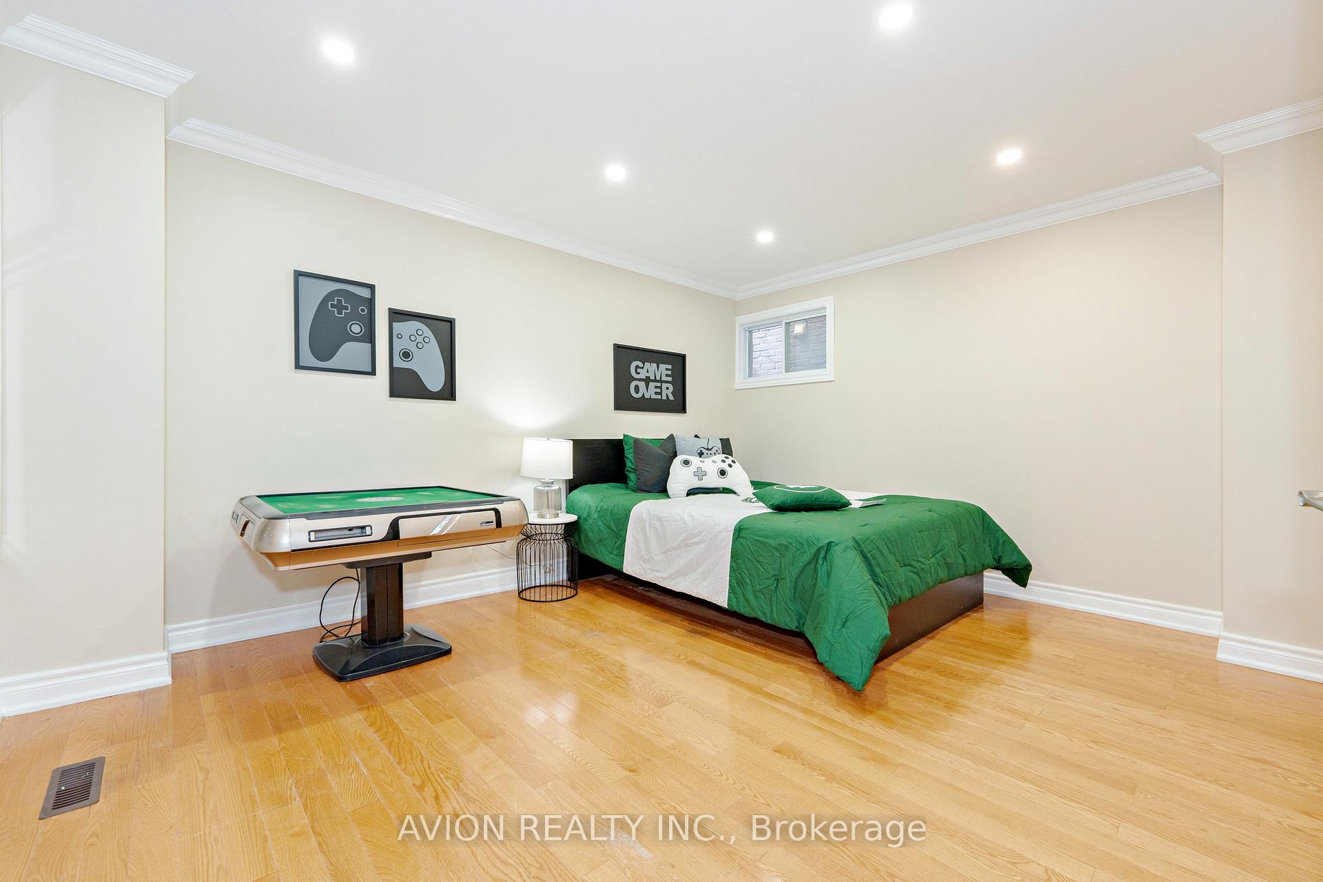 Photo 20 of 74 Appleby Crescent, Markham, Milliken Mills West — HOMEH