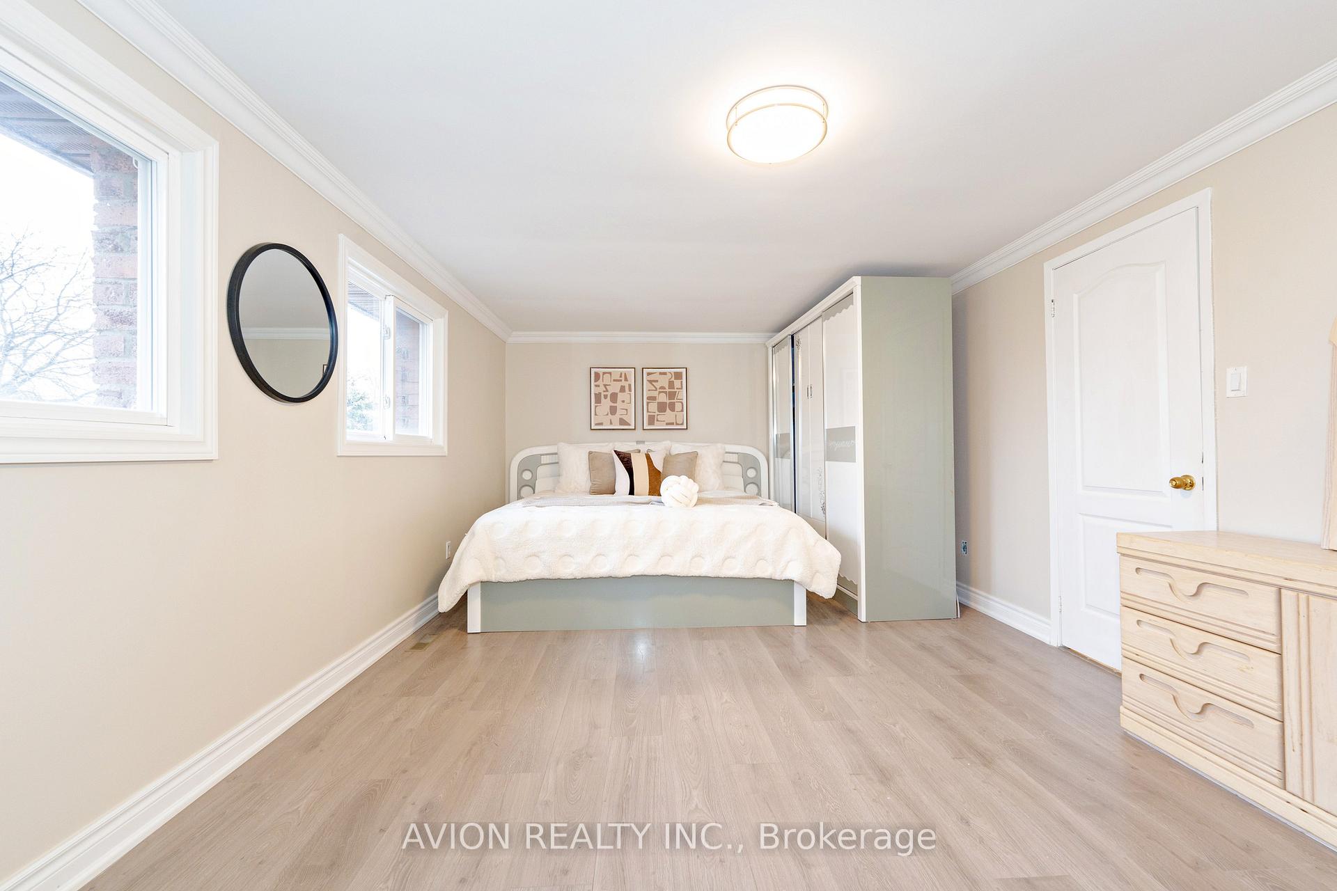 Photo 24 of 74 Appleby Crescent, Markham, Milliken Mills West — HOMEH