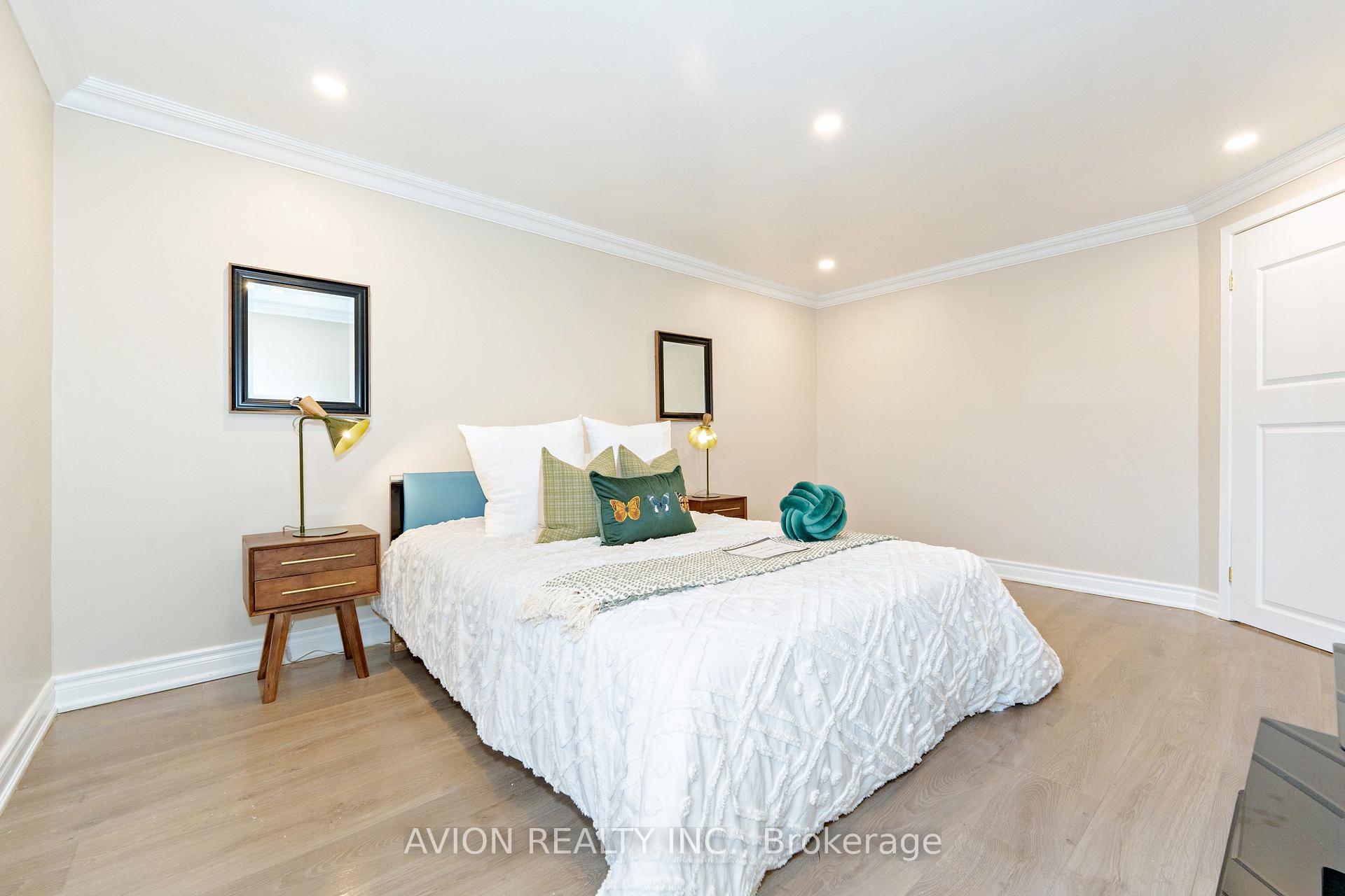 Photo 29 of 74 Appleby Crescent, Markham, Milliken Mills West — HOMEH