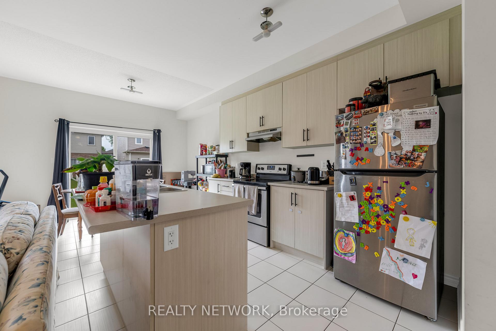 Photo 2 of 112 Tumblewood Place, Welland, Dain City — HOMEH