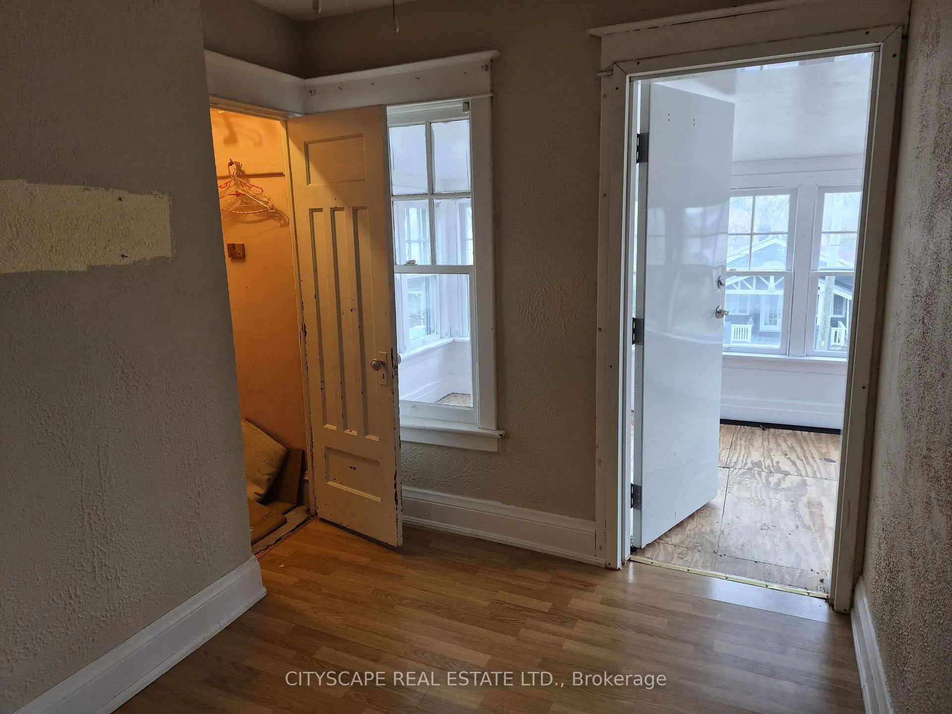 Photo 16 of 28 Margery Road, Welland, Welland Downtown — HOMEH