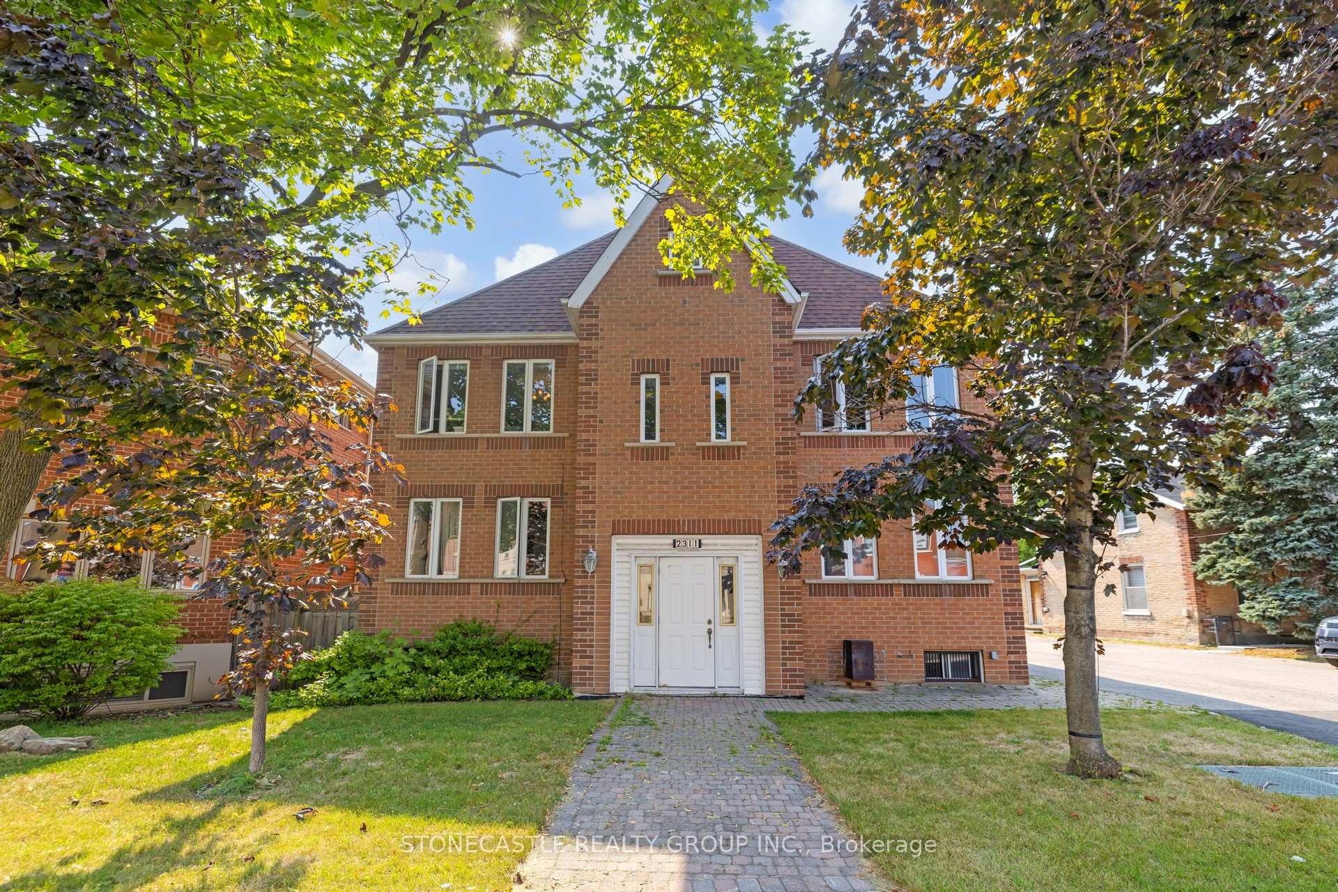Photo 1 of 2311 Major Mackenzie Drive, Vaughan, Maple — HOMEH