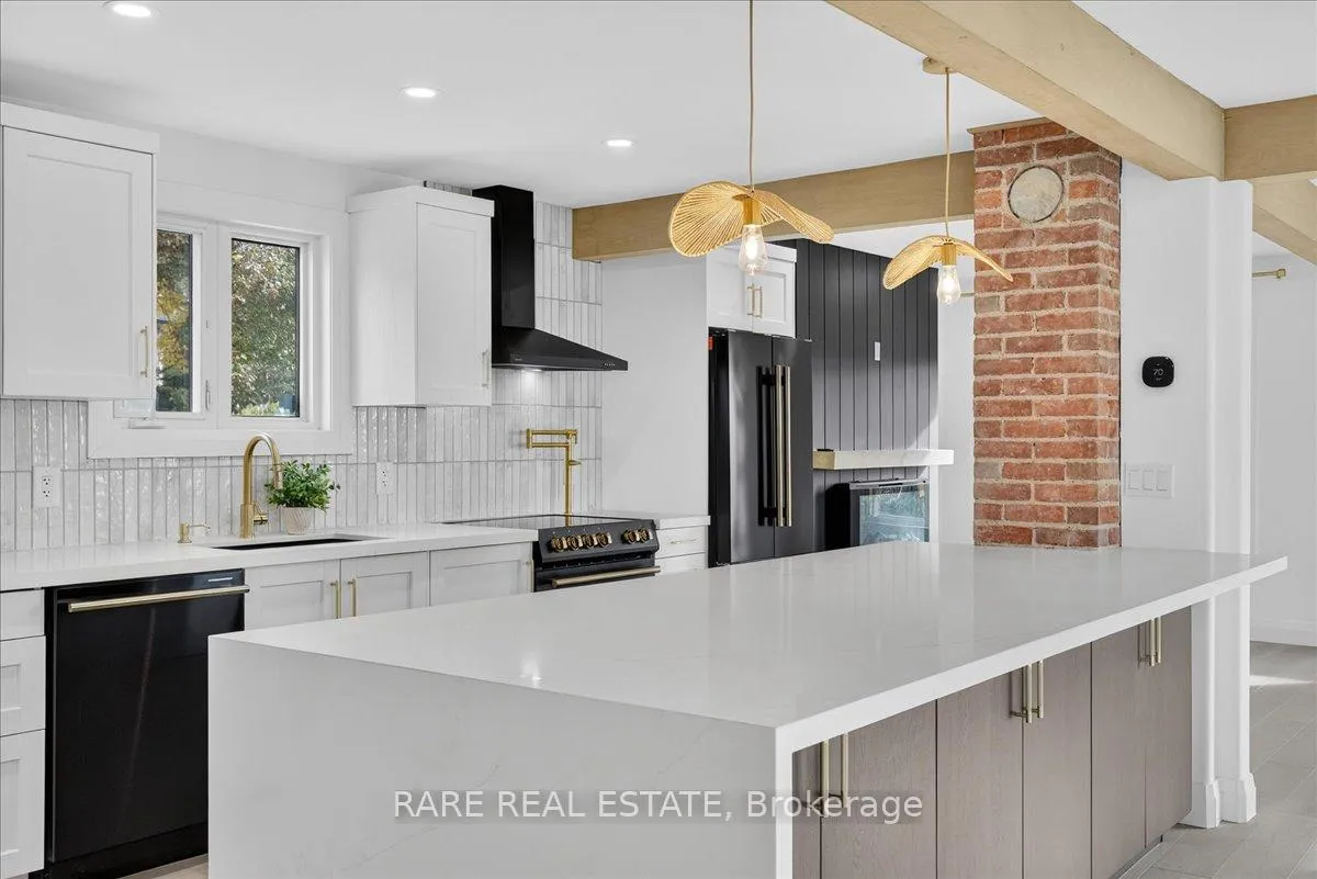 Photo 14 of 425 Codrington Street, Barrie, Codrington — HOMEH
