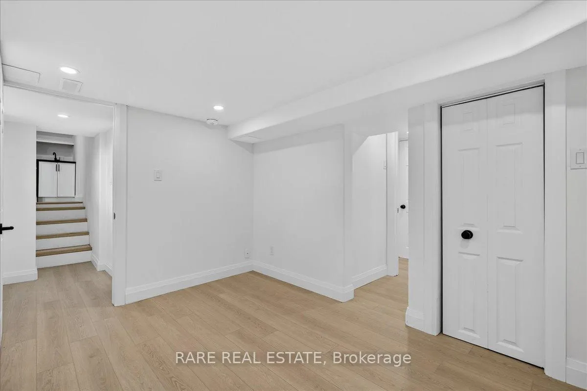 Photo 31 of 425 Codrington Street, Barrie, Codrington — HOMEH