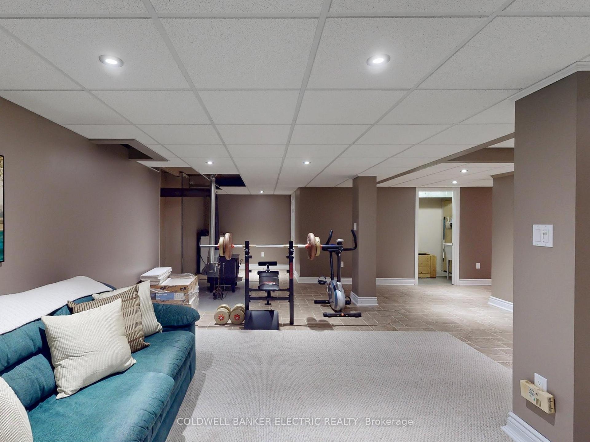 Photo 35 of 41 Falstaff Crescent, Whitby, Rolling Acres — HOMEH
