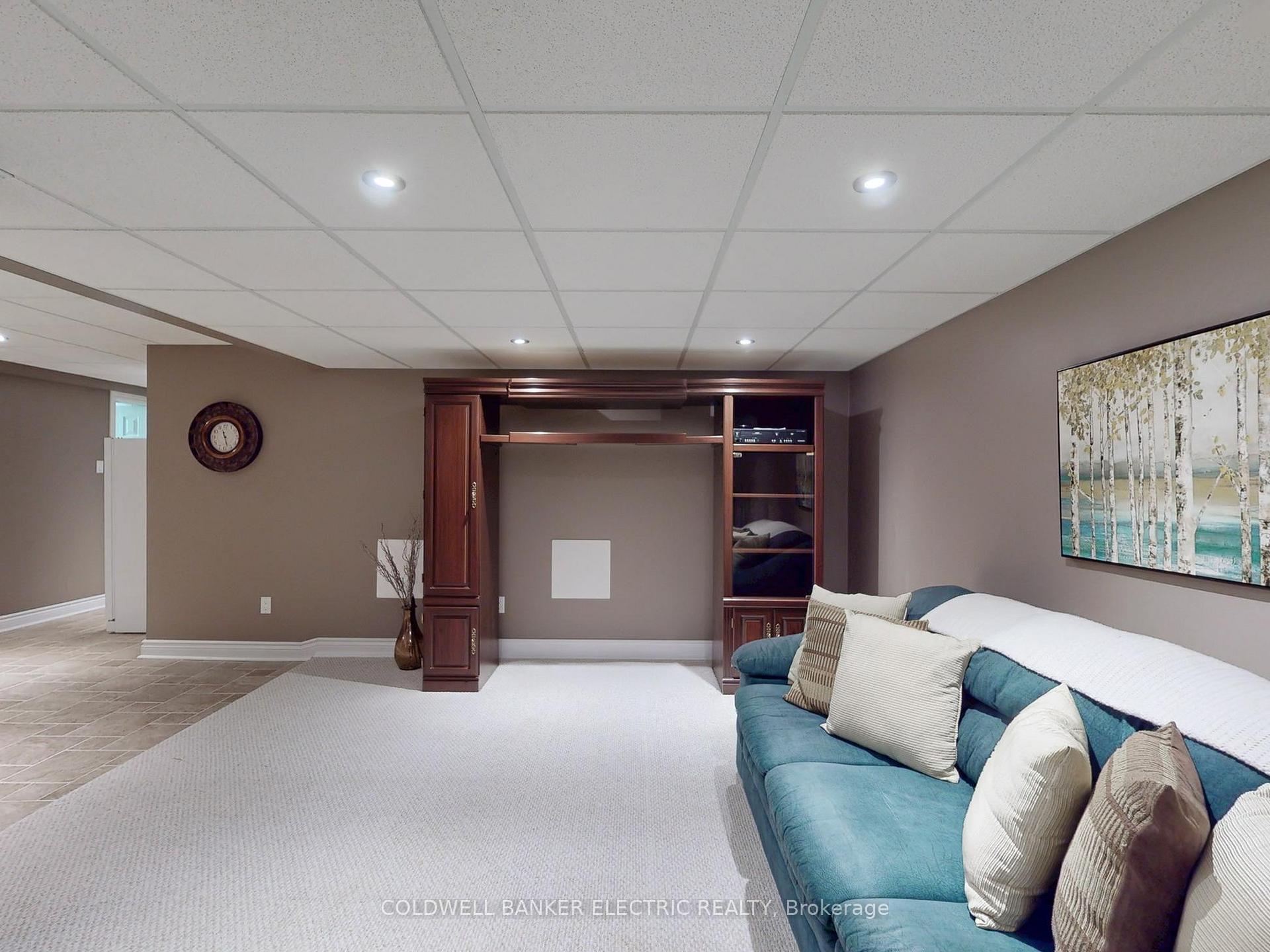 Photo 36 of 41 Falstaff Crescent, Whitby, Rolling Acres — HOMEH