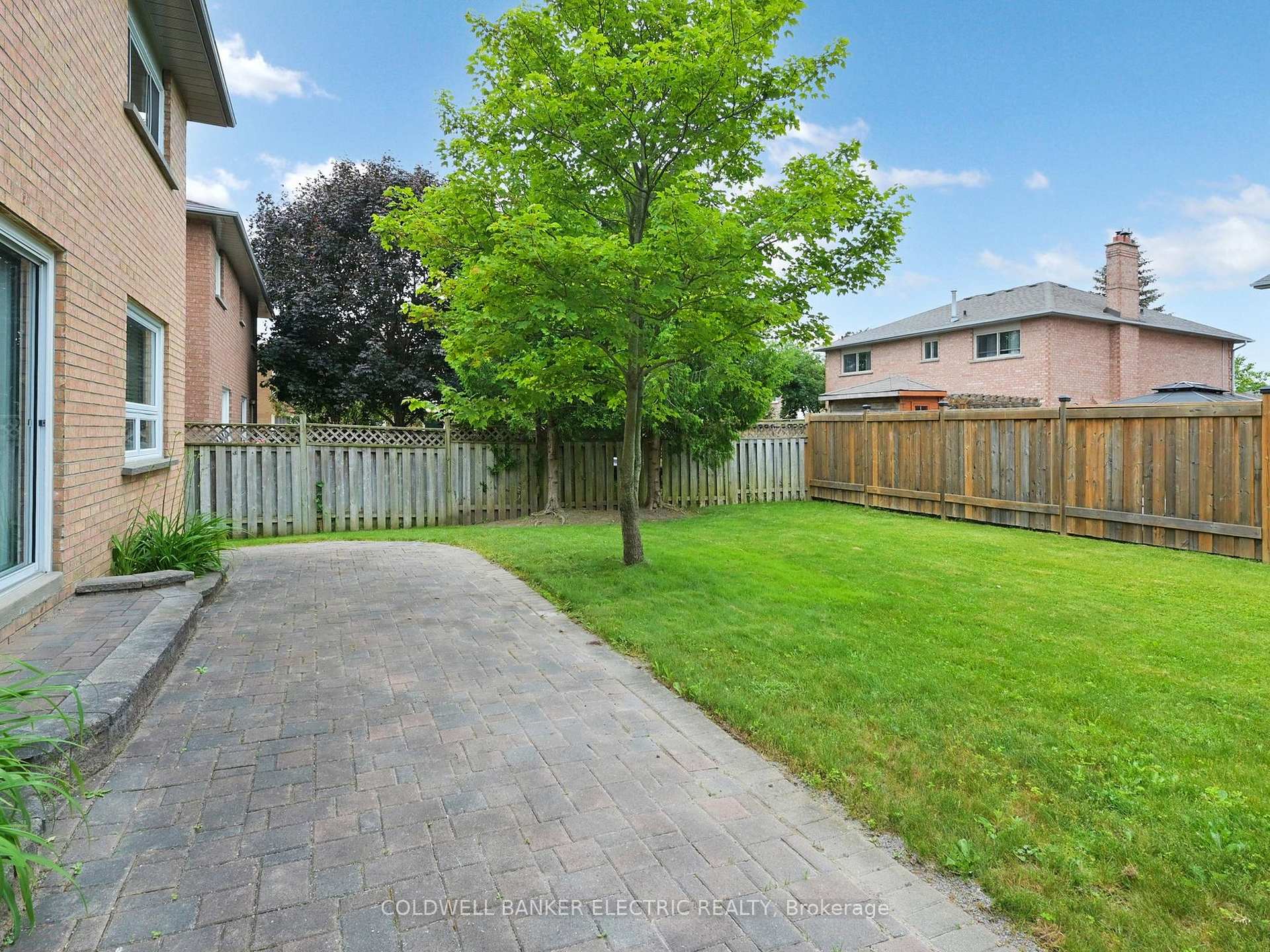 Photo 44 of 41 Falstaff Crescent, Whitby, Rolling Acres — HOMEH