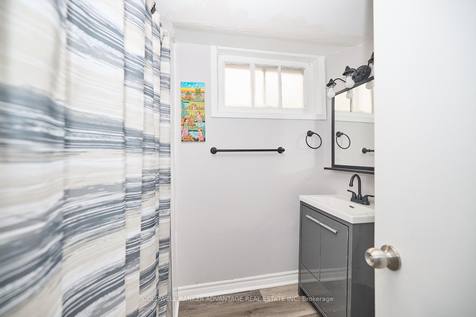 Photo 4 of Unit lower, 646 Wright Street, Welland, Lincoln/Crowland — HOMEH