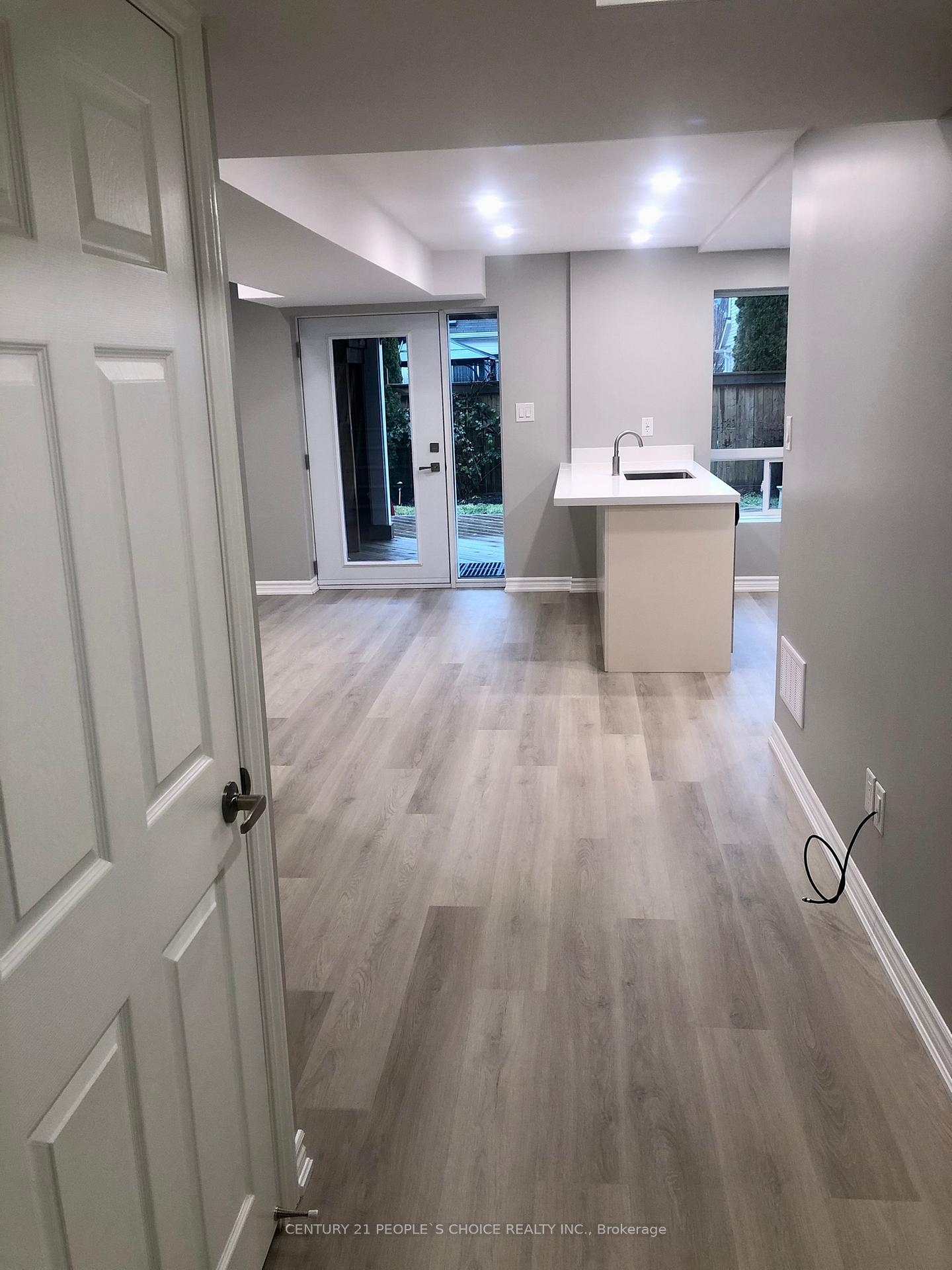 Photo 7 of Unit Bsmt, 23 Teardrop Crescent, Whitby, Brooklin — HOMEH