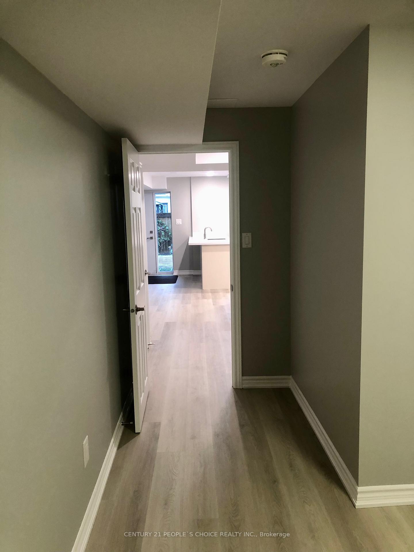 Photo 8 of Unit Bsmt, 23 Teardrop Crescent, Whitby, Brooklin — HOMEH