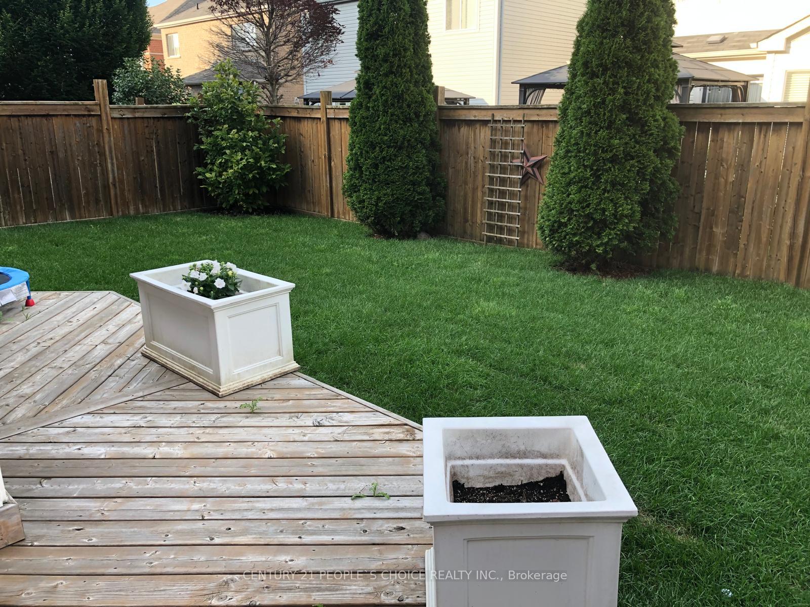 Photo 13 of Unit Bsmt, 23 Teardrop Crescent, Whitby, Brooklin — HOMEH