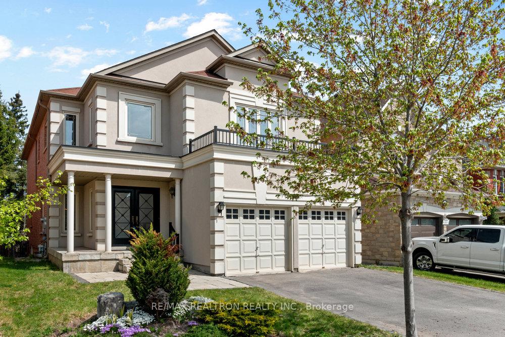 Front of 126 Ner Israel Drive