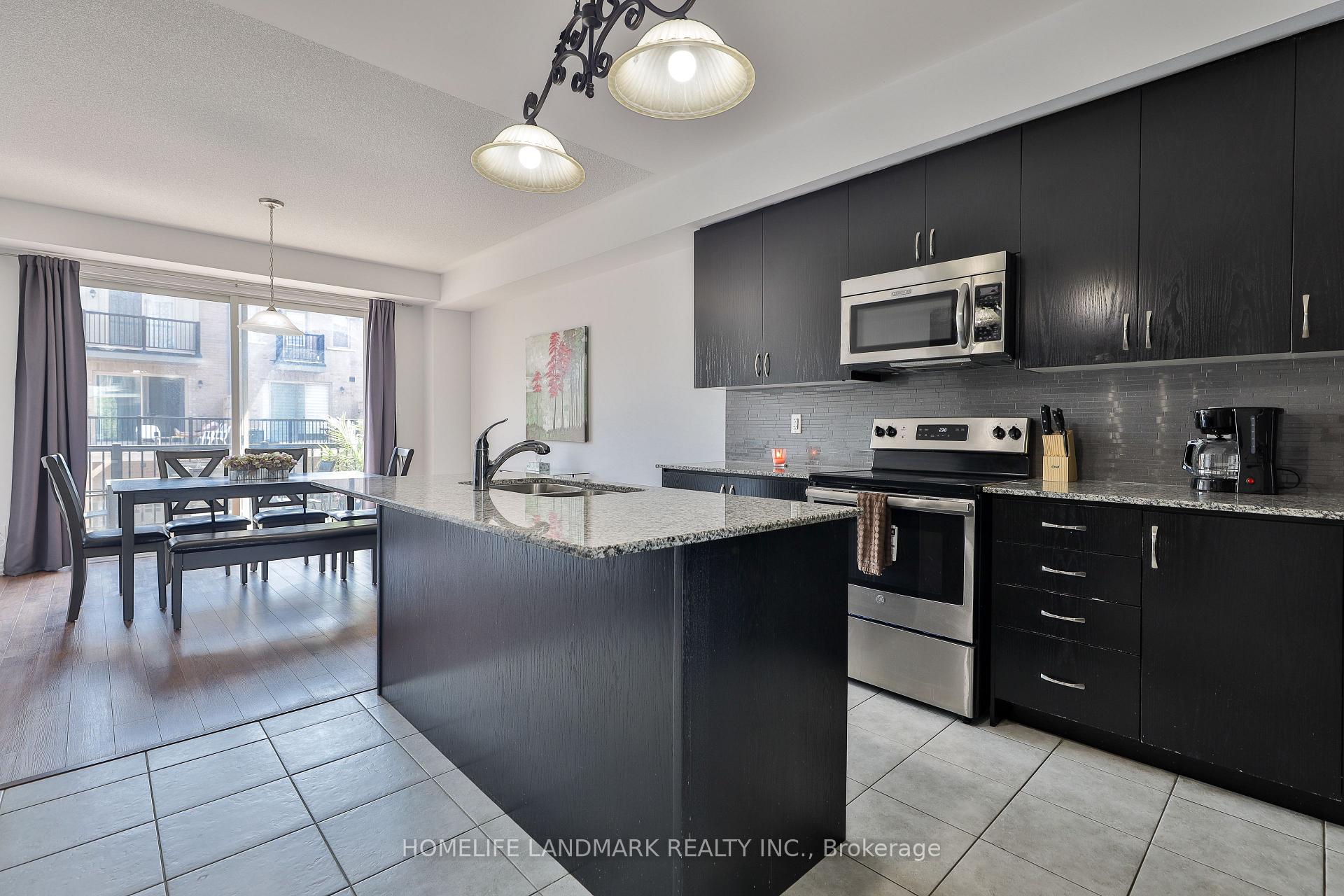 Photo 9 of 153 Rustle Woods Avenue, Markham, Cornell — HOMEH