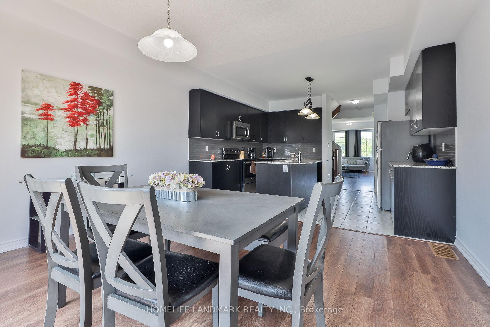 Photo 12 of 153 Rustle Woods Avenue, Markham, Cornell — HOMEH