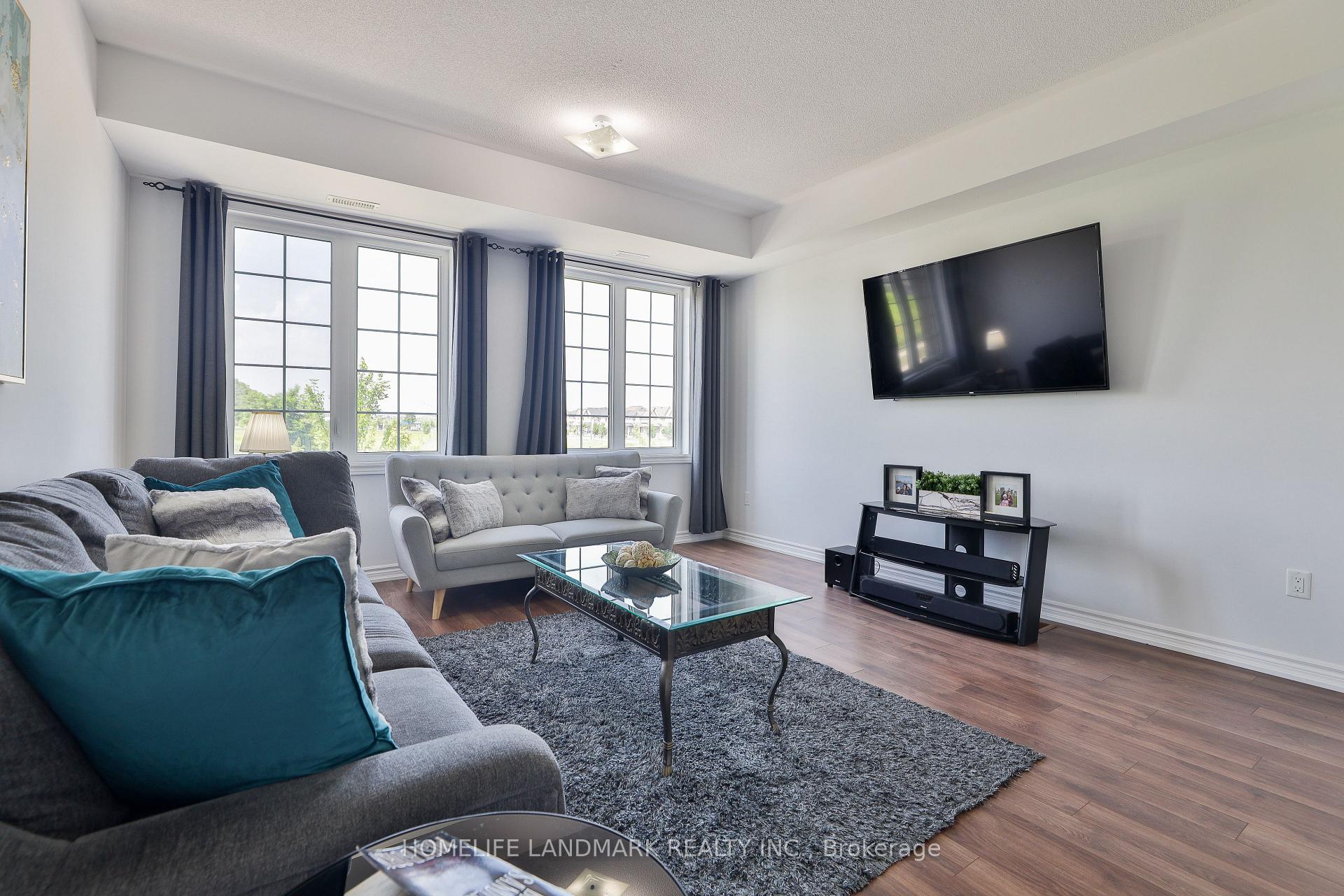 Photo 15 of 153 Rustle Woods Avenue, Markham, Cornell — HOMEH
