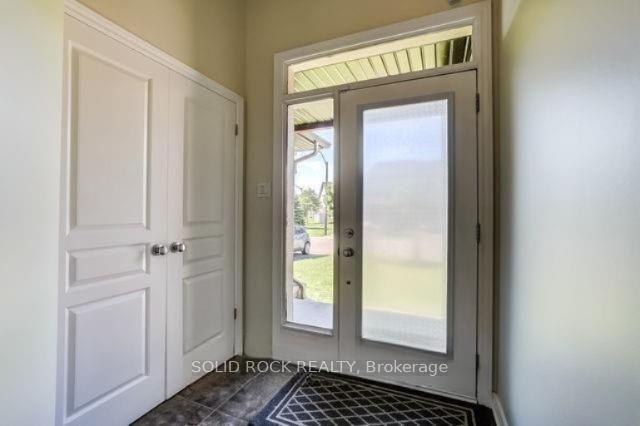 Photo 3 of 604 Tennant Way, Ottawa, Riverside South/Gloucester Glen — HOMEH