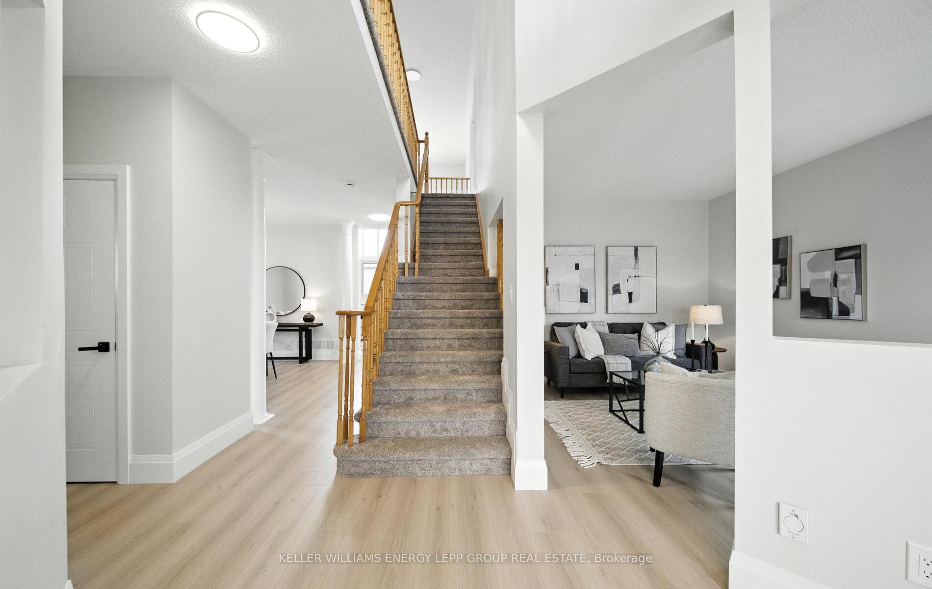 Photo 10 of 24 Harness Ridge Drive, Whitby, Williamsburg — HOMEH