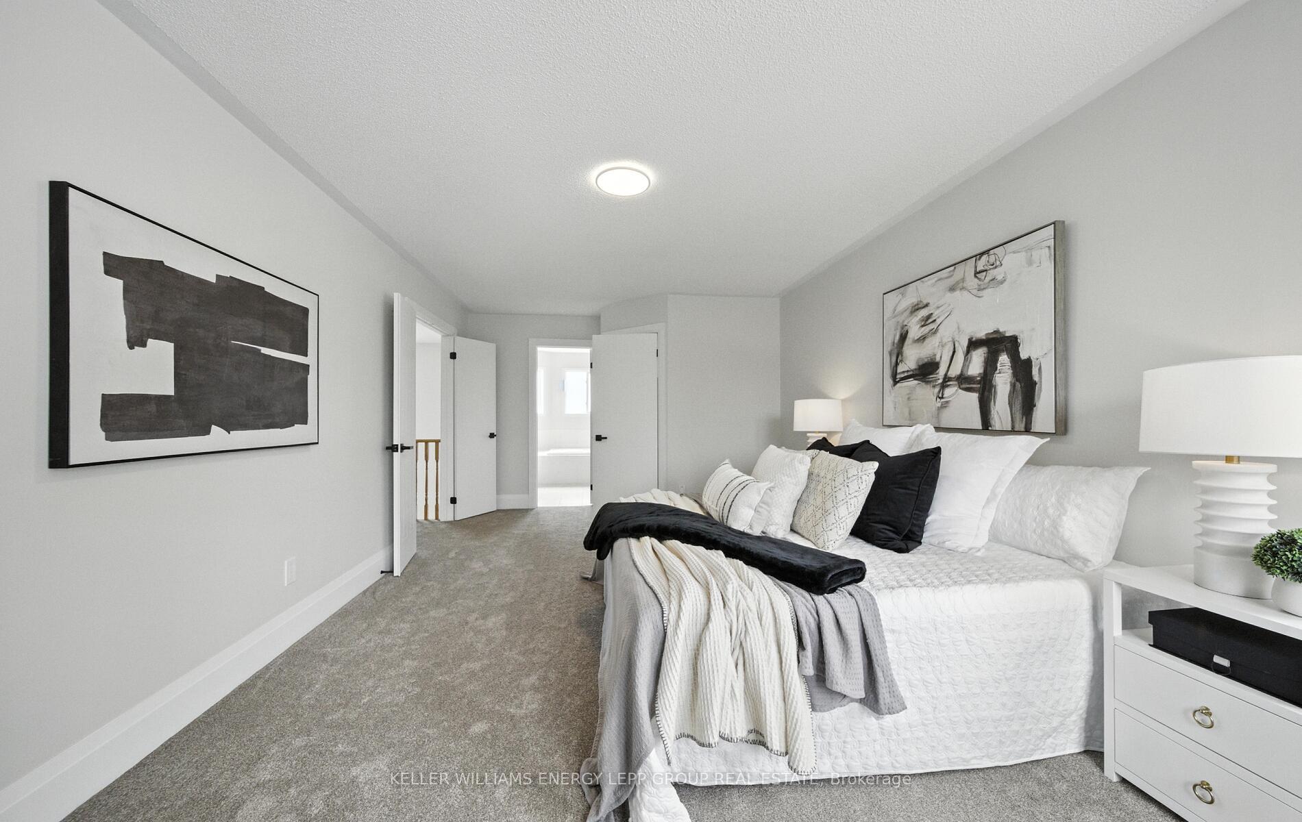 Photo 28 of 24 Harness Ridge Drive, Whitby, Williamsburg — HOMEH