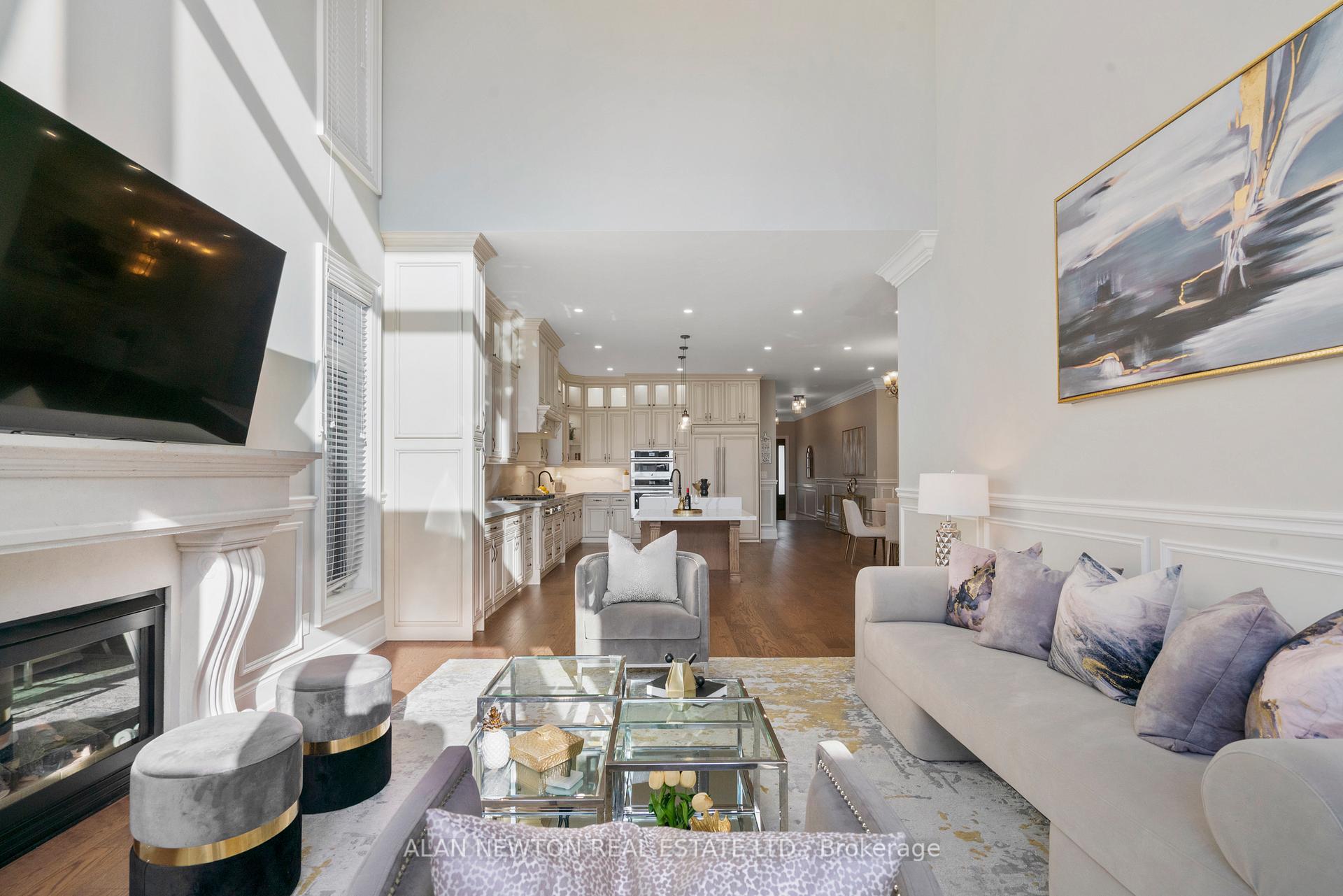 Photo 6 of 47 River Bend Road, Markham, Village Green-South Unionville — HOMEH