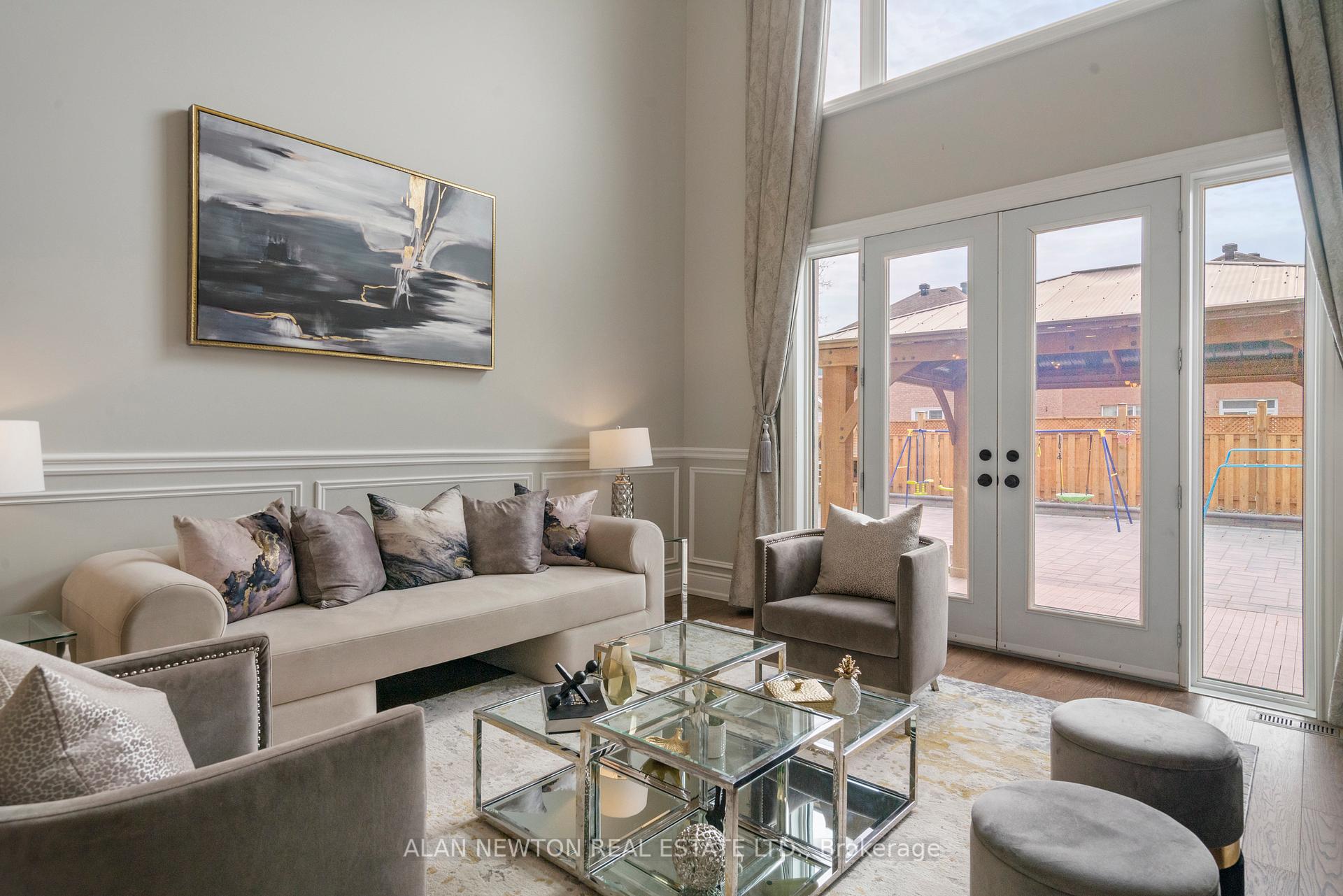 Photo 10 of 47 River Bend Road, Markham, Village Green-South Unionville — HOMEH