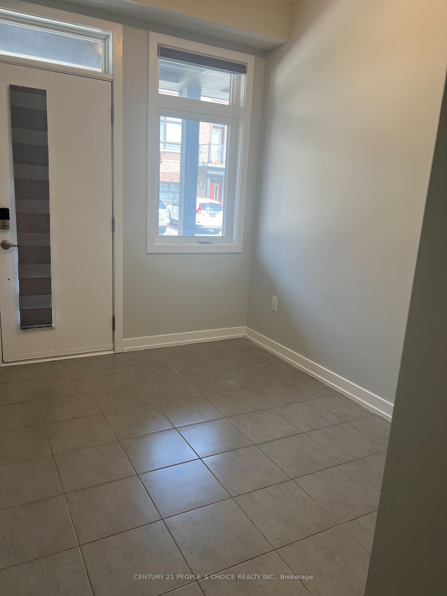 Photo 7 of 14 Beliveau Street W, Vaughan, Vaughan Grove — HOMEH