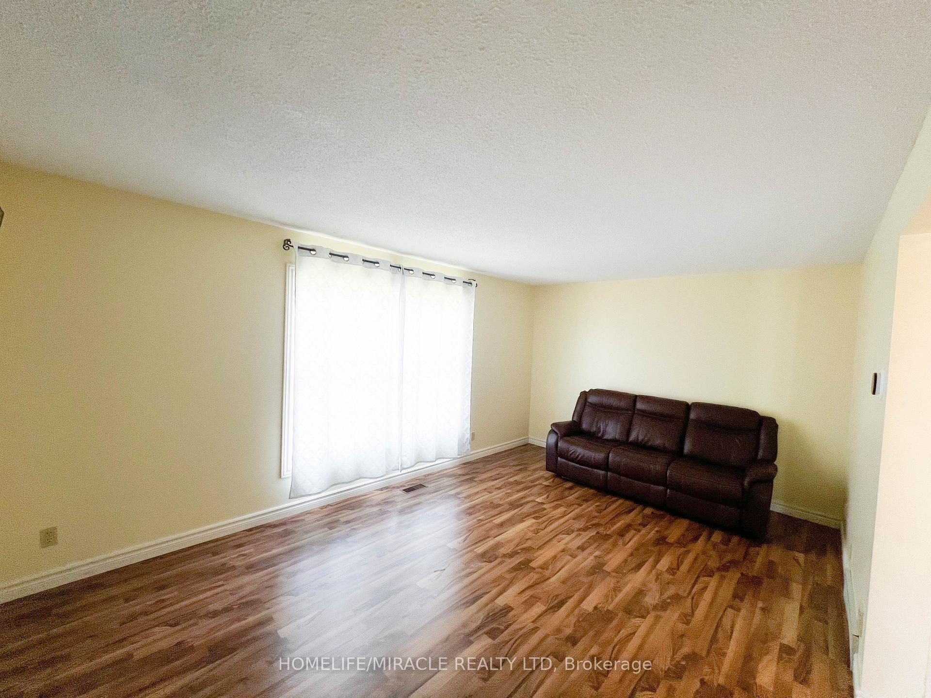 Photo 23 of 85 Aquador Drive, Welland, Prince Charles — HOMEH