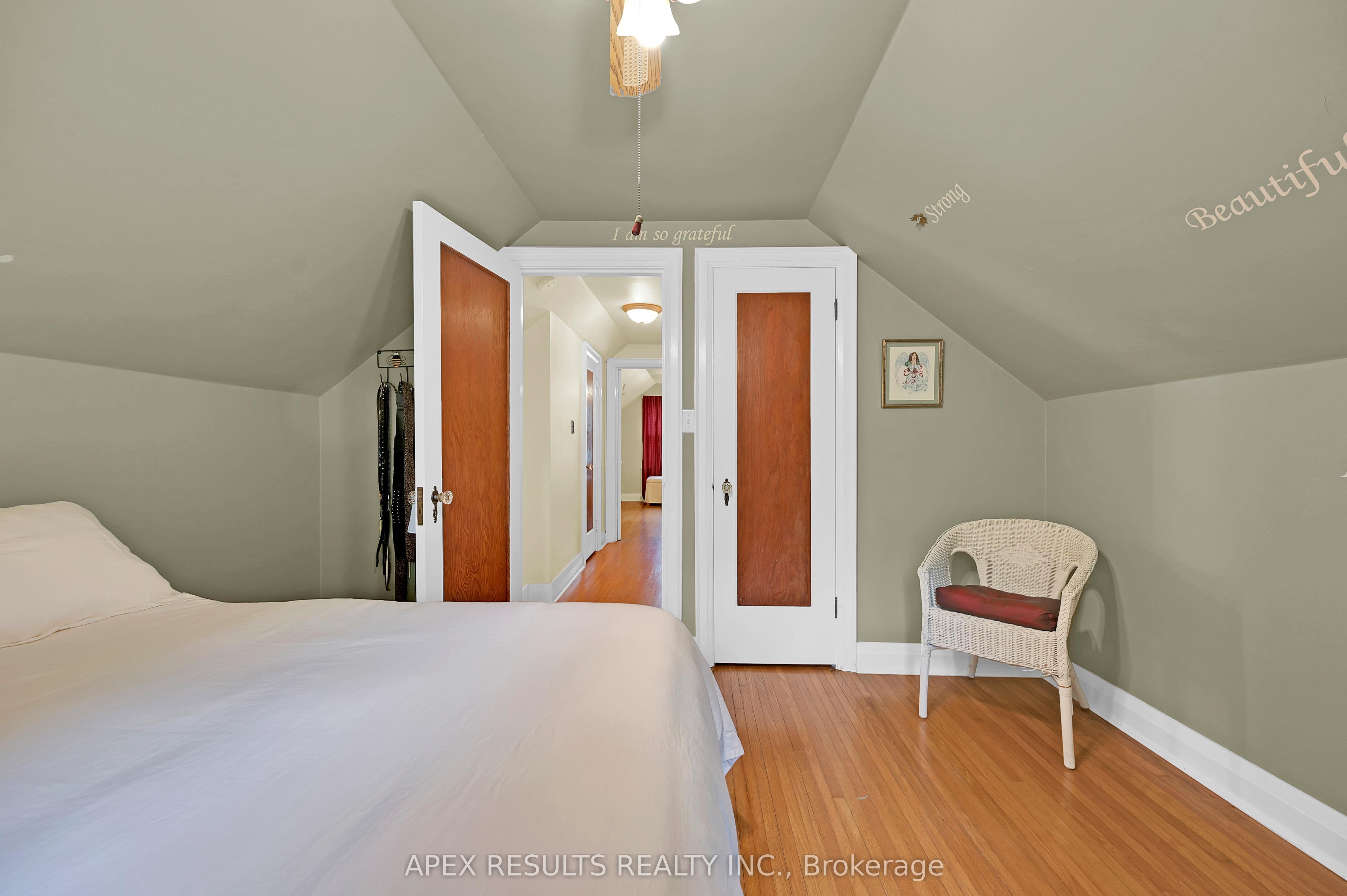 Photo 65 of 360 Guelph Line, Burlington, Brant — HOMEH