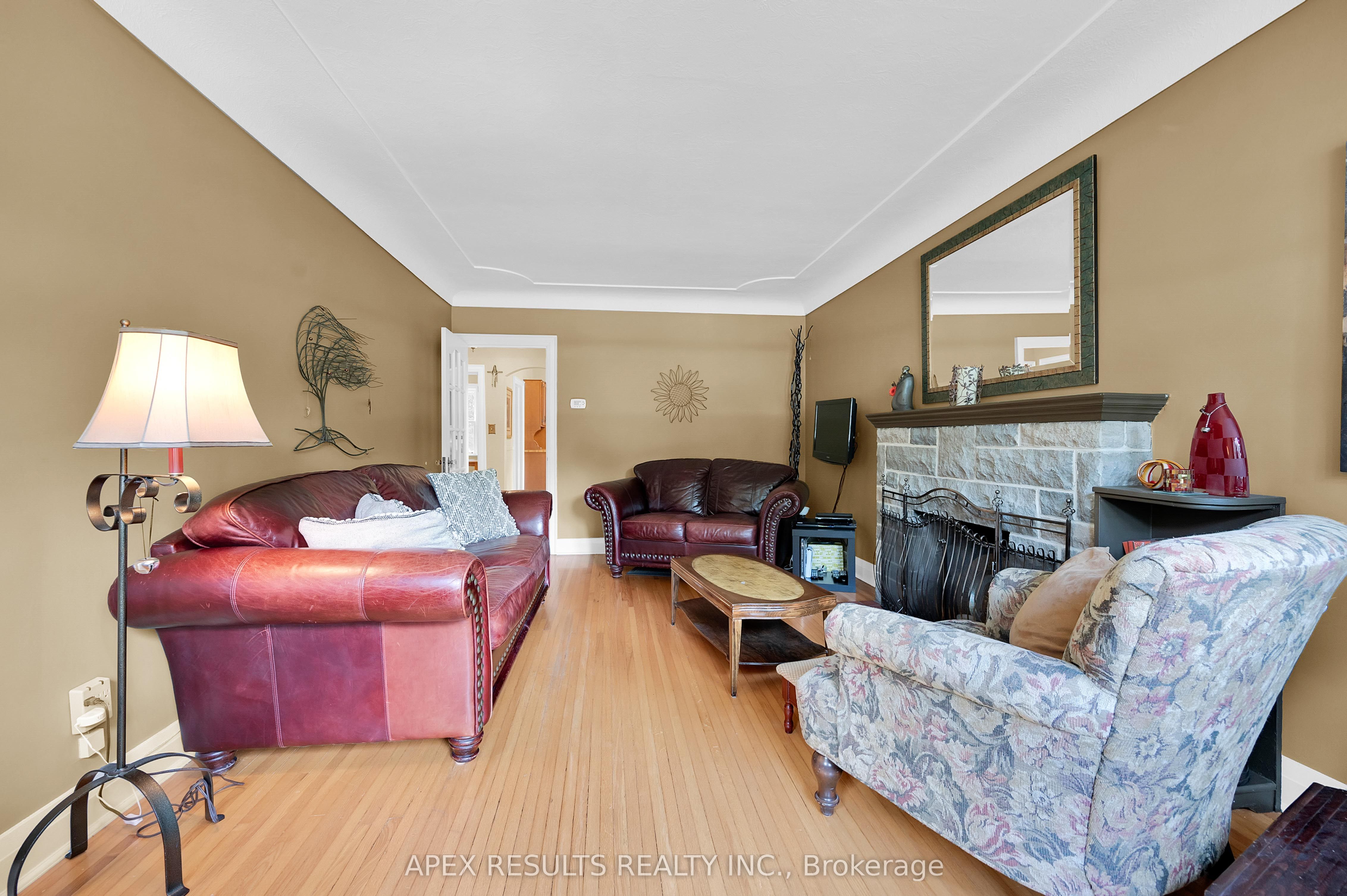 Photo 48 of 360 Guelph Line, Burlington, Brant — HOMEH