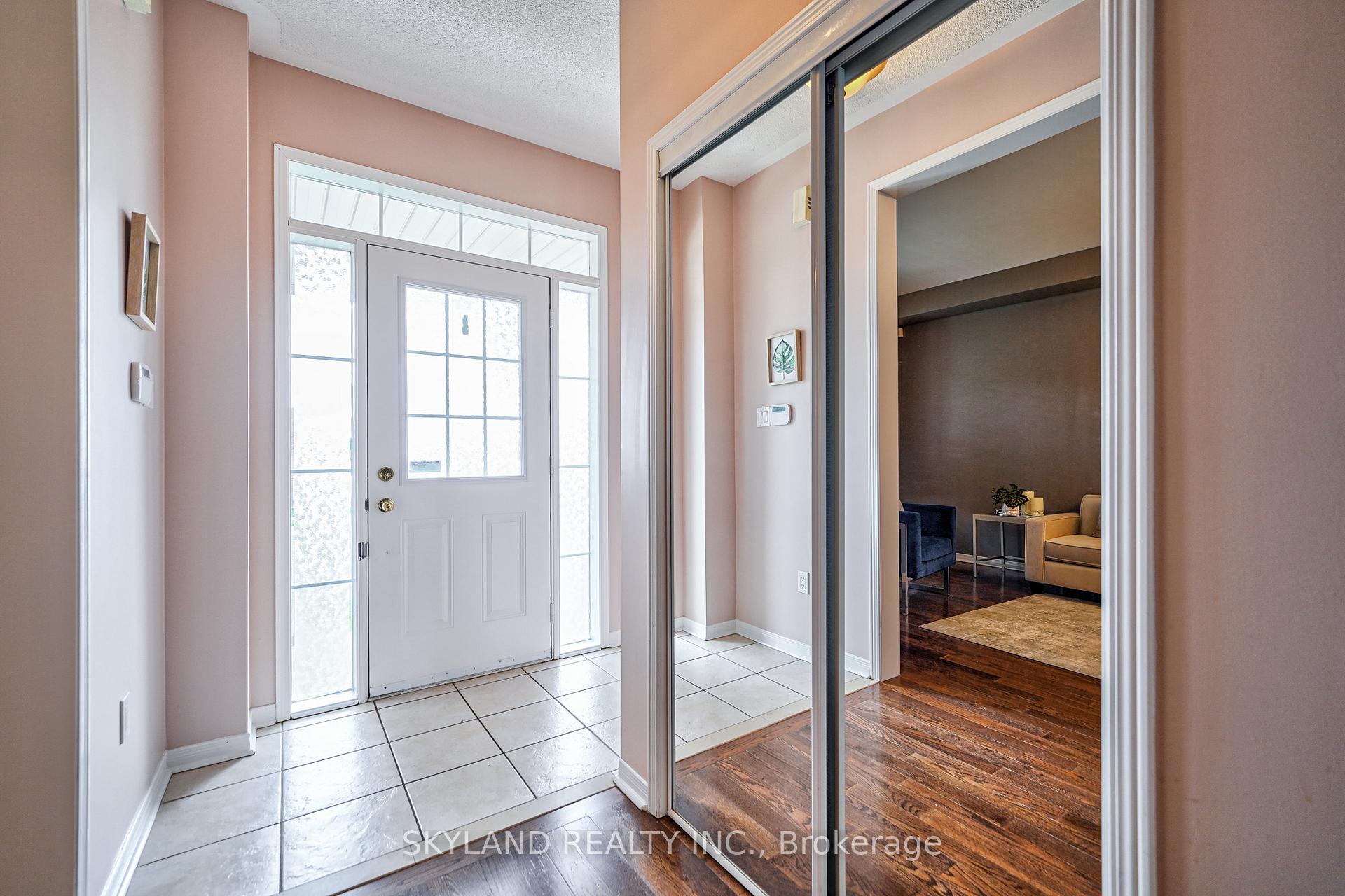Photo 3 of 824 Castlemore Avenue, Markham, Wismer — HOMEH