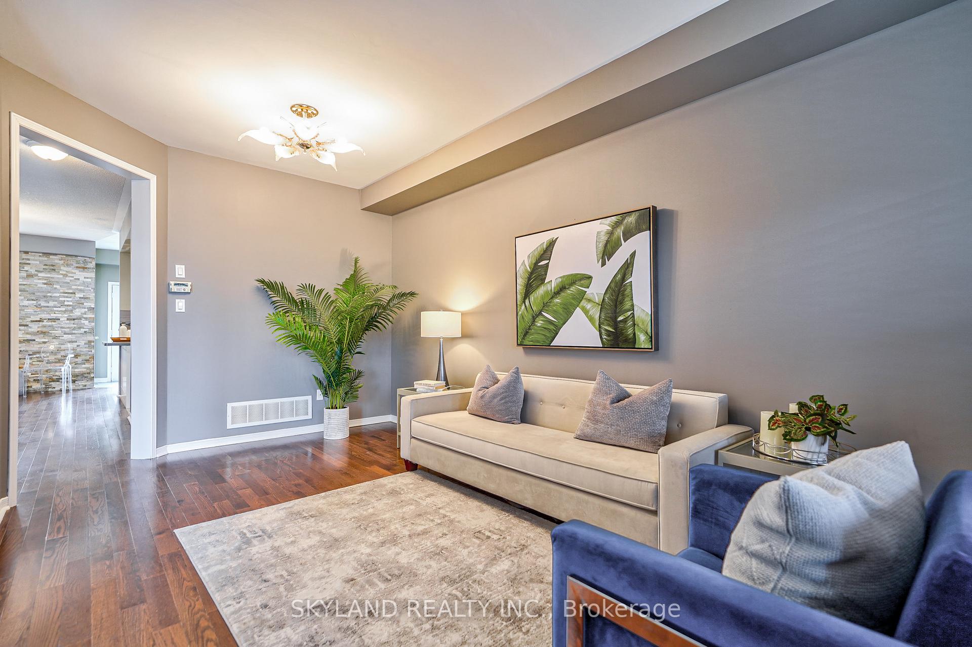 Photo 5 of 824 Castlemore Avenue, Markham, Wismer — HOMEH