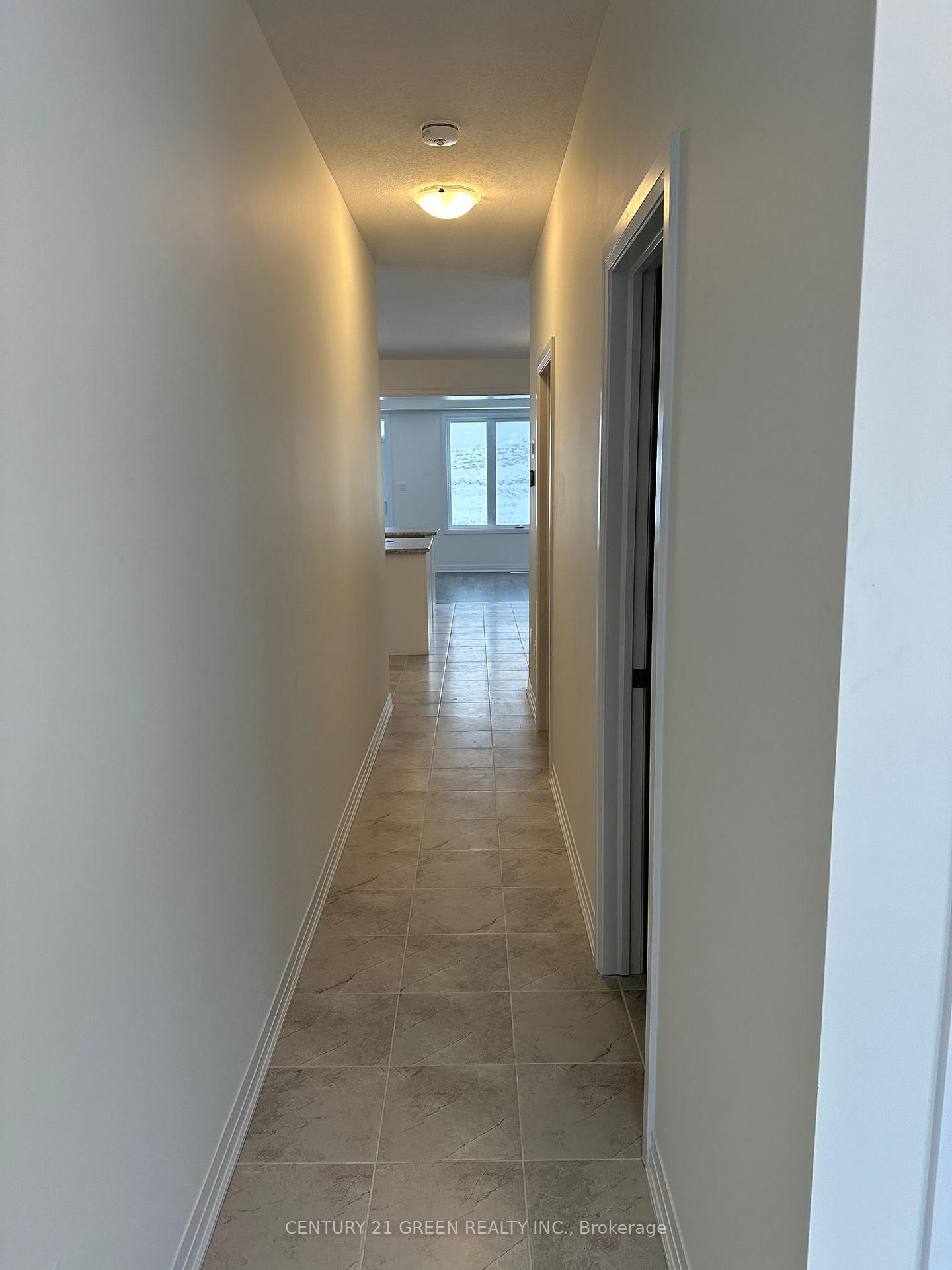 Photo 4 of 38 Masters Street, Welland, Dain City — HOMEH