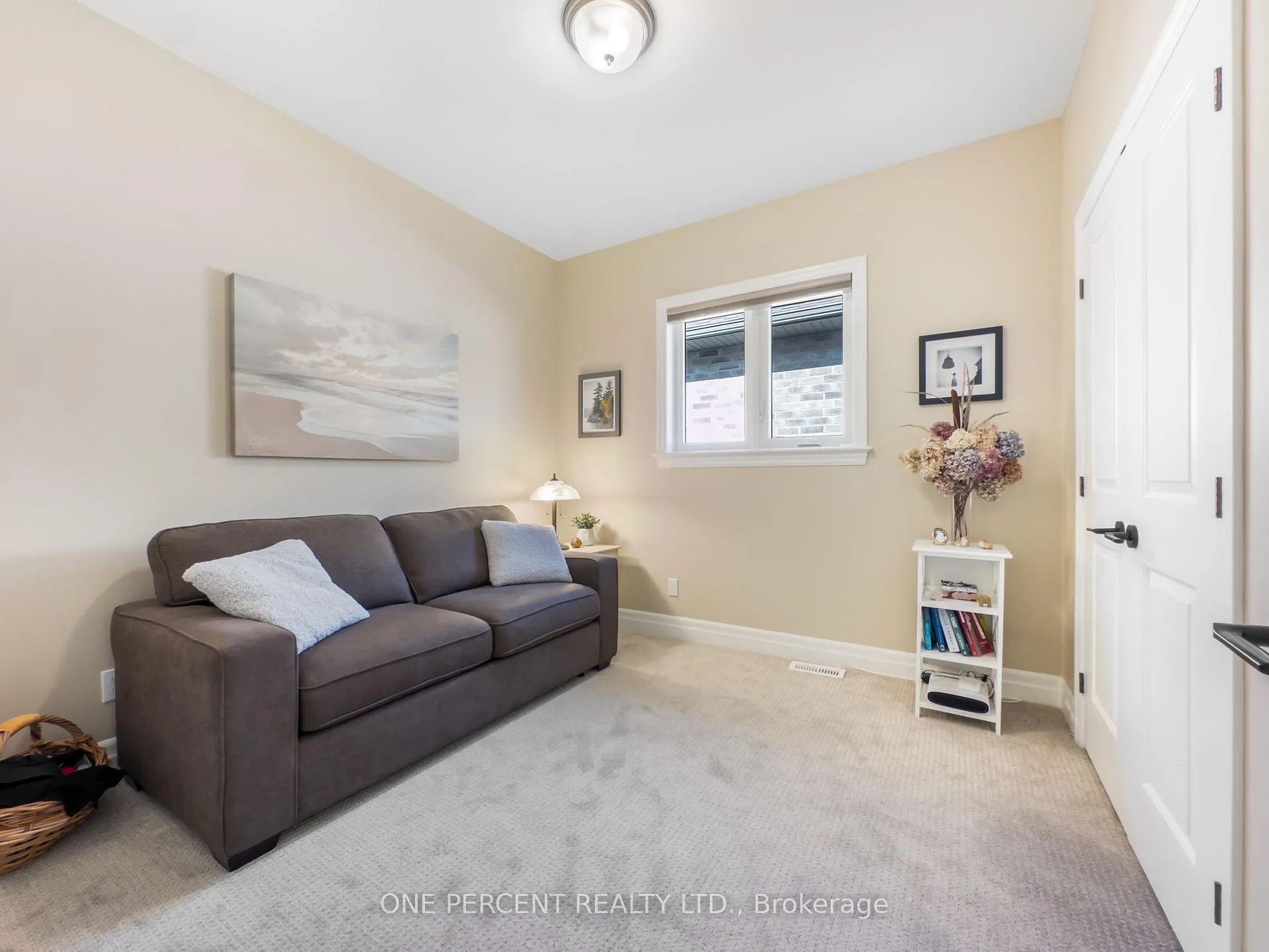 Photo 26 of 88 Essex Drive, Belleville, Thurlow Ward — HOMEH
