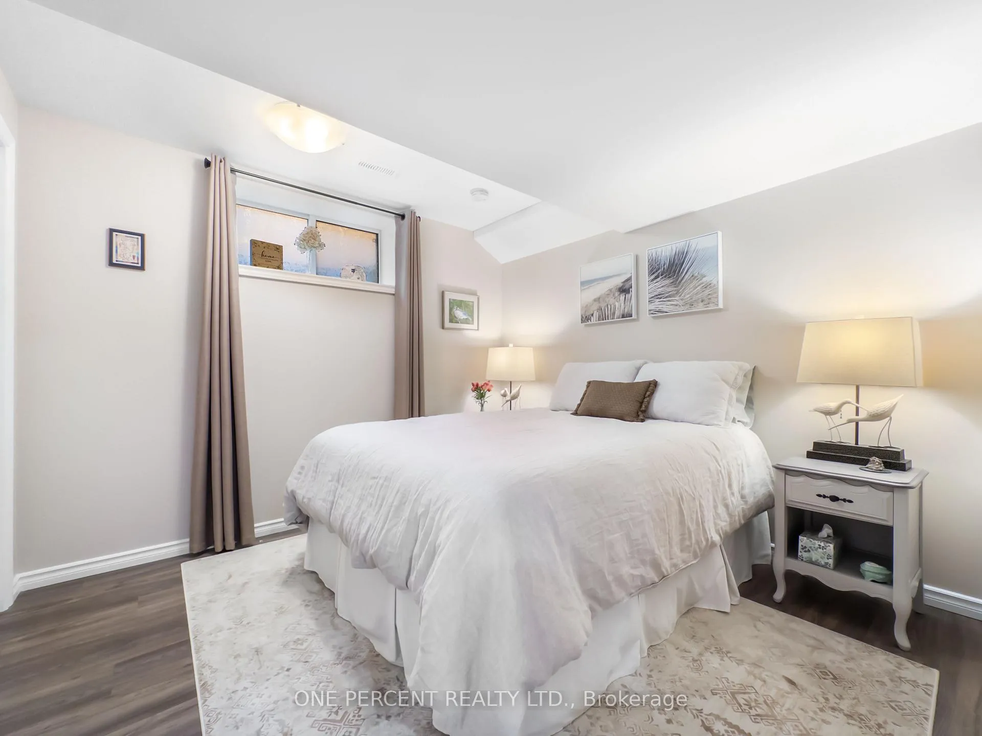 Photo 33 of 88 Essex Drive, Belleville, Thurlow Ward — HOMEH