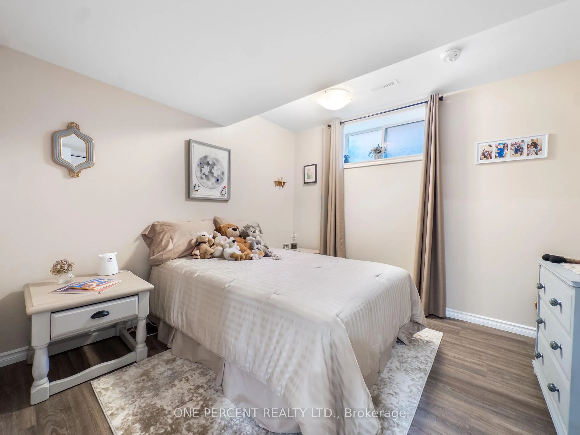 Photo 34 of 88 Essex Drive, Belleville, Thurlow Ward — HOMEH