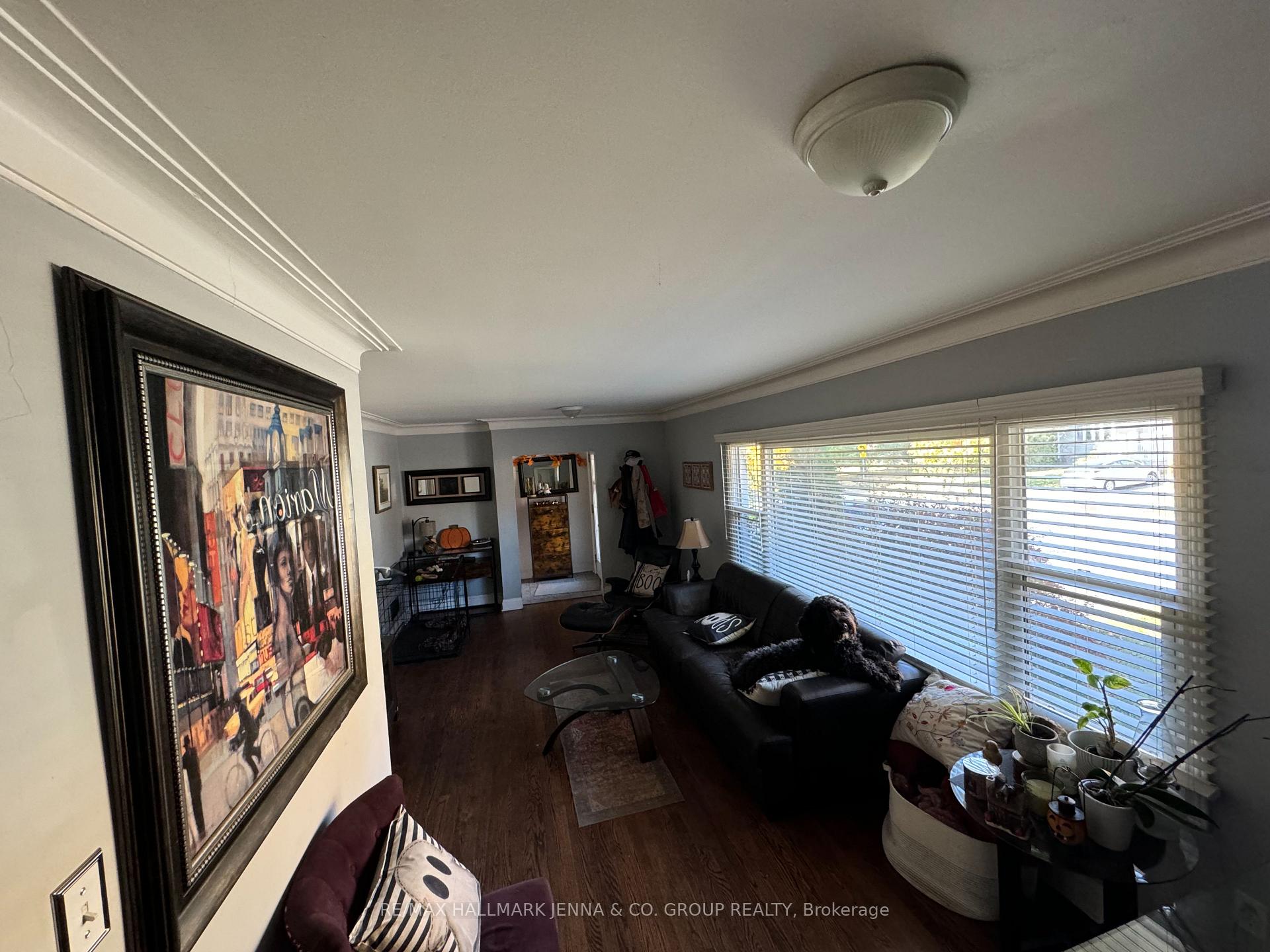 Photo 4 of 524 Neighbourhood Way, Ottawa, Riverview Park — HOMEH