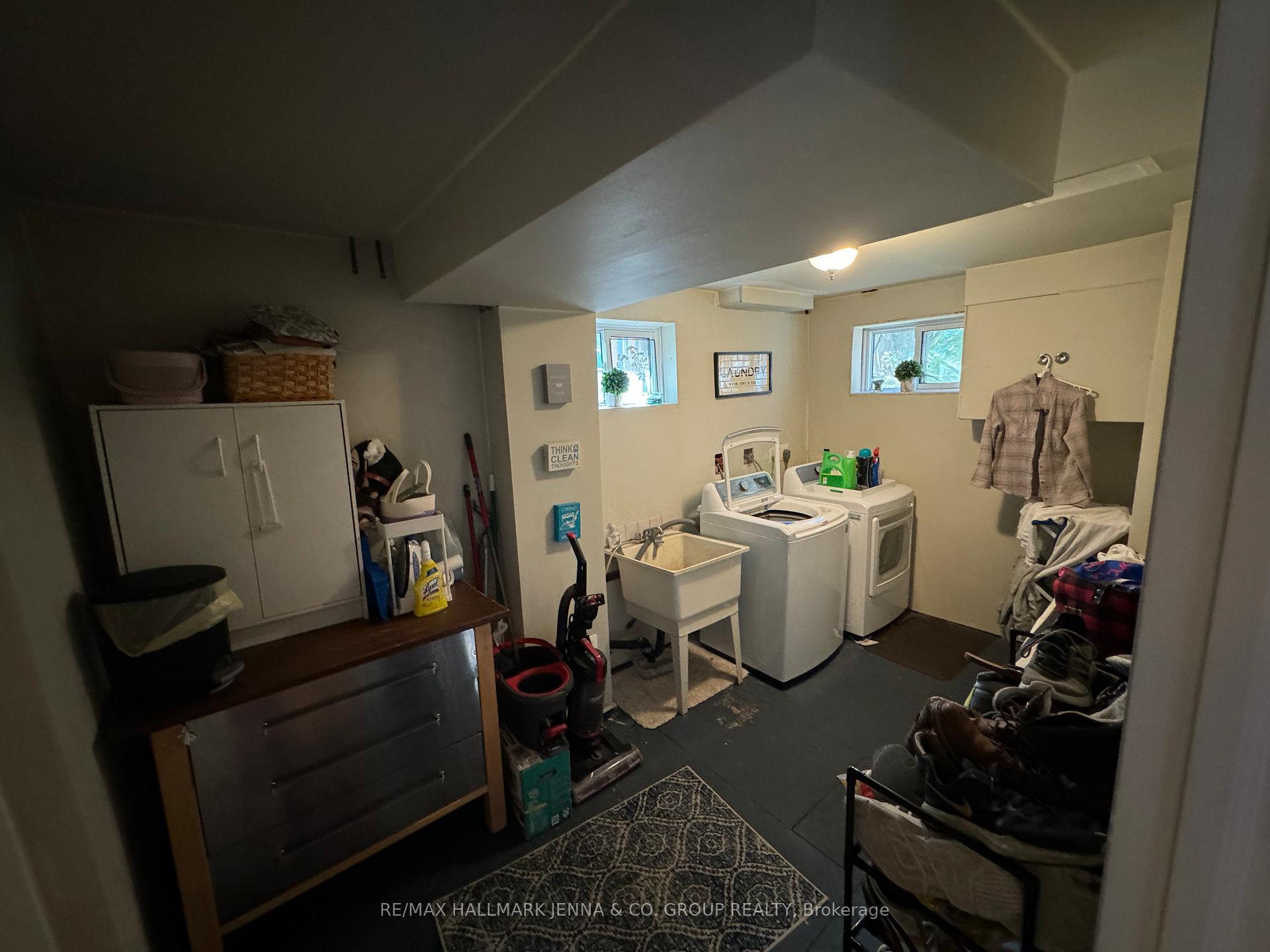Photo 11 of 524 Neighbourhood Way, Ottawa, Riverview Park — HOMEH