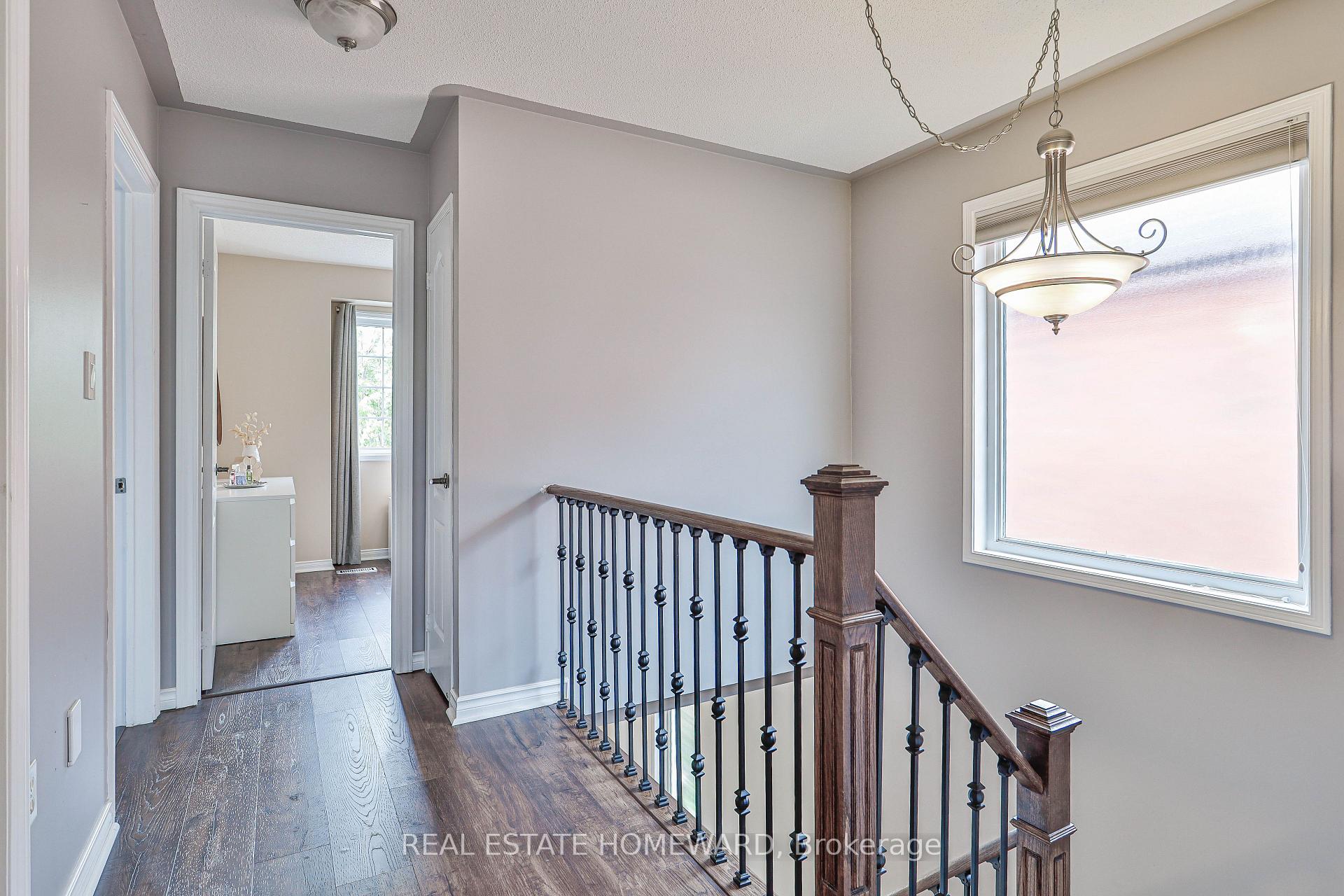 Photo 15 of 19 Rampart Crescent, Whitby, Williamsburg — HOMEH
