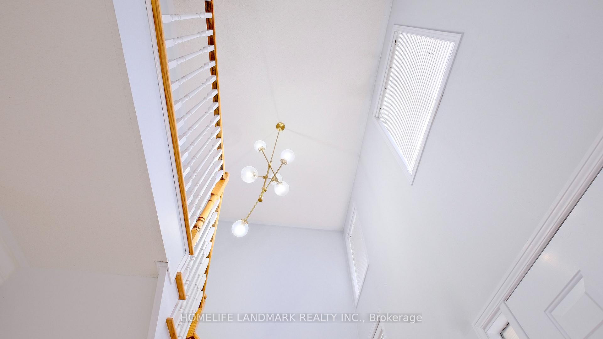 Photo 5 of 15 Montreaux Crescent, Vaughan, Vellore Village — HOMEH