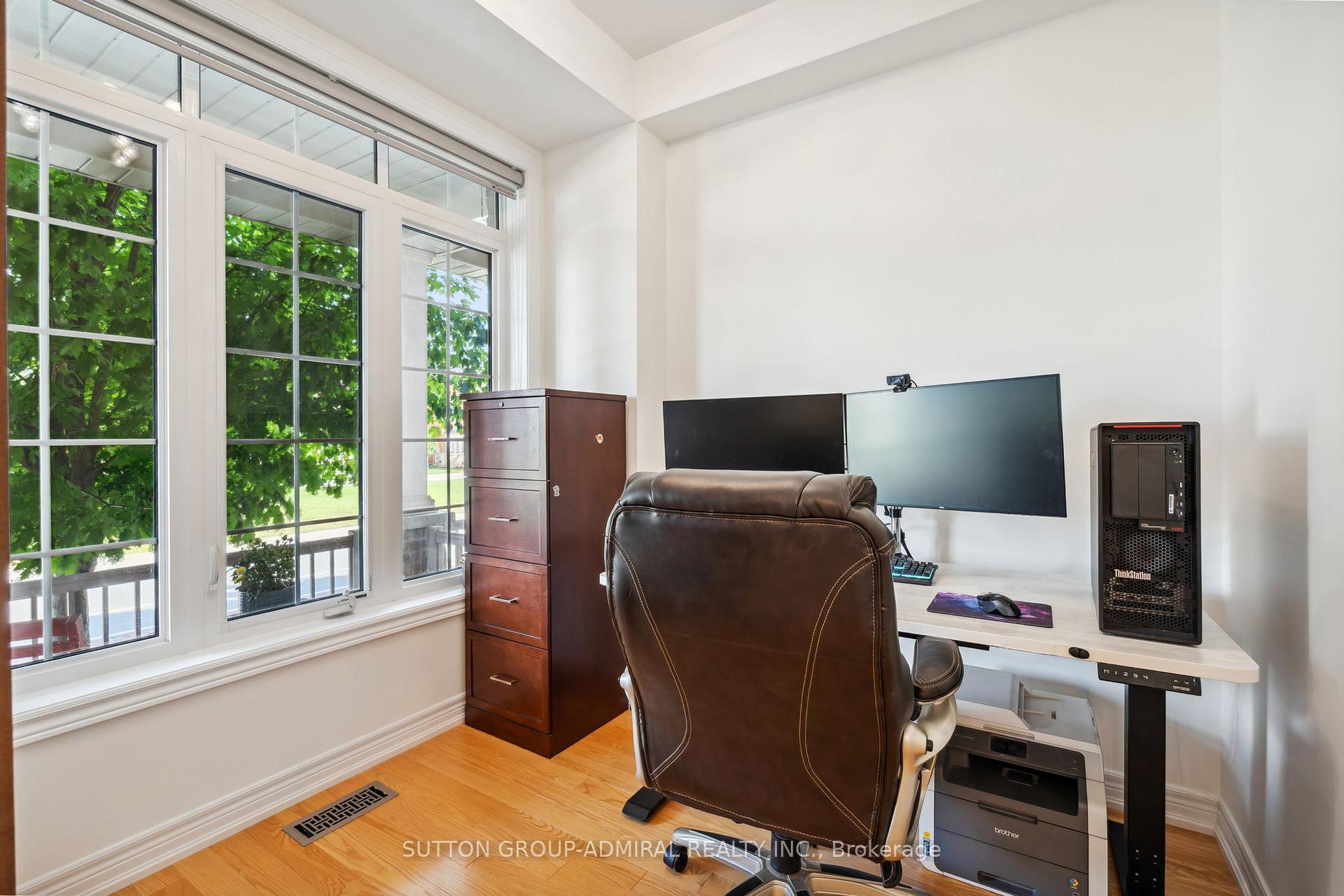 Photo 13 of 214 East's Corners Boulevard, Vaughan, Kleinburg — HOMEH