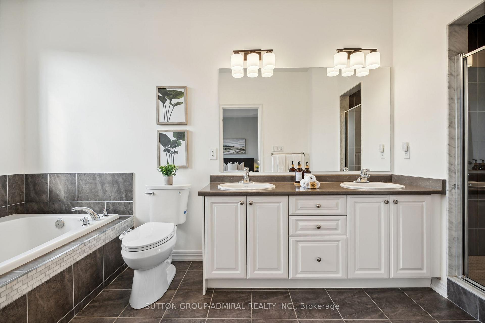 Photo 23 of 214 East's Corners Boulevard, Vaughan, Kleinburg — HOMEH