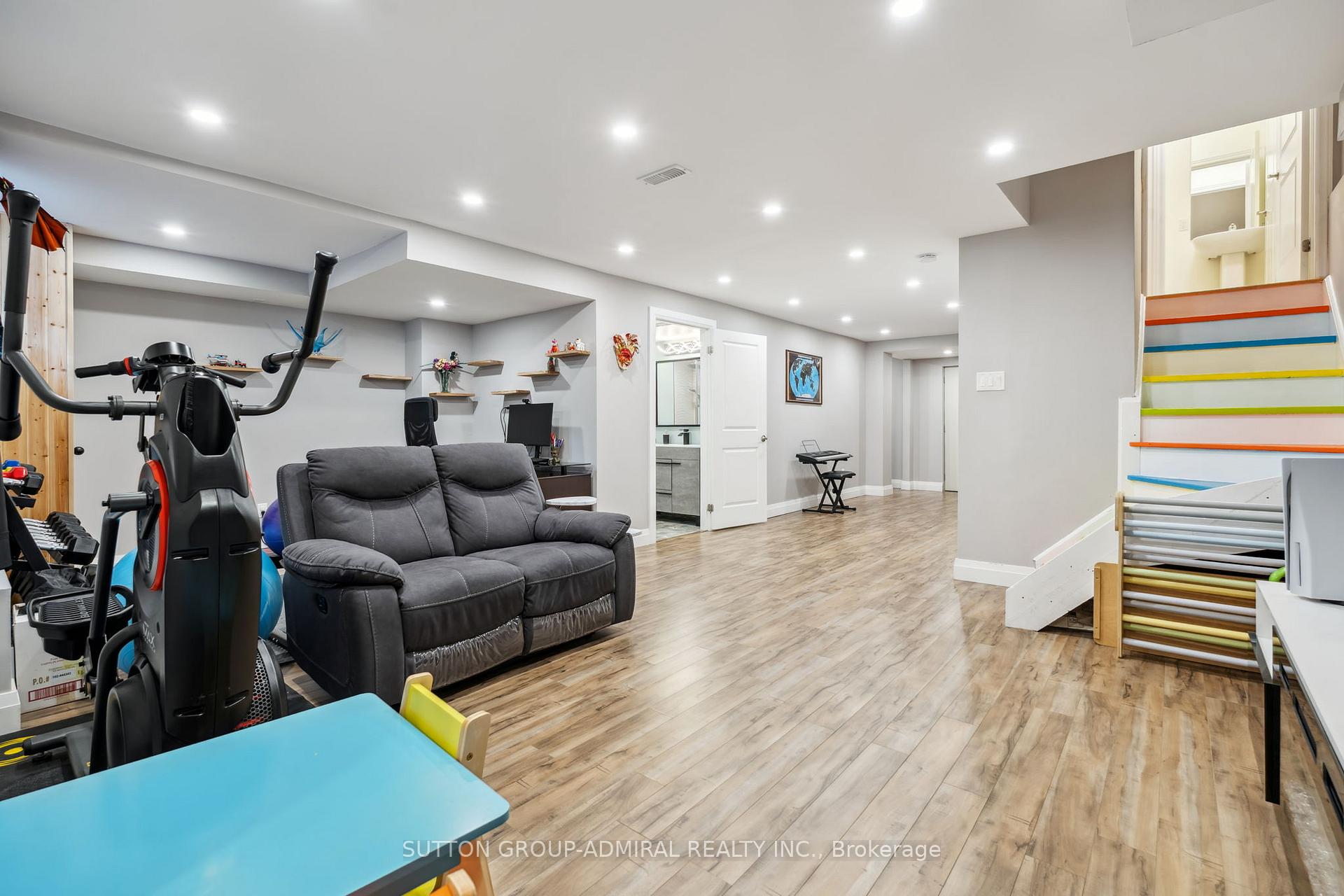 Photo 30 of 214 East's Corners Boulevard, Vaughan, Kleinburg — HOMEH