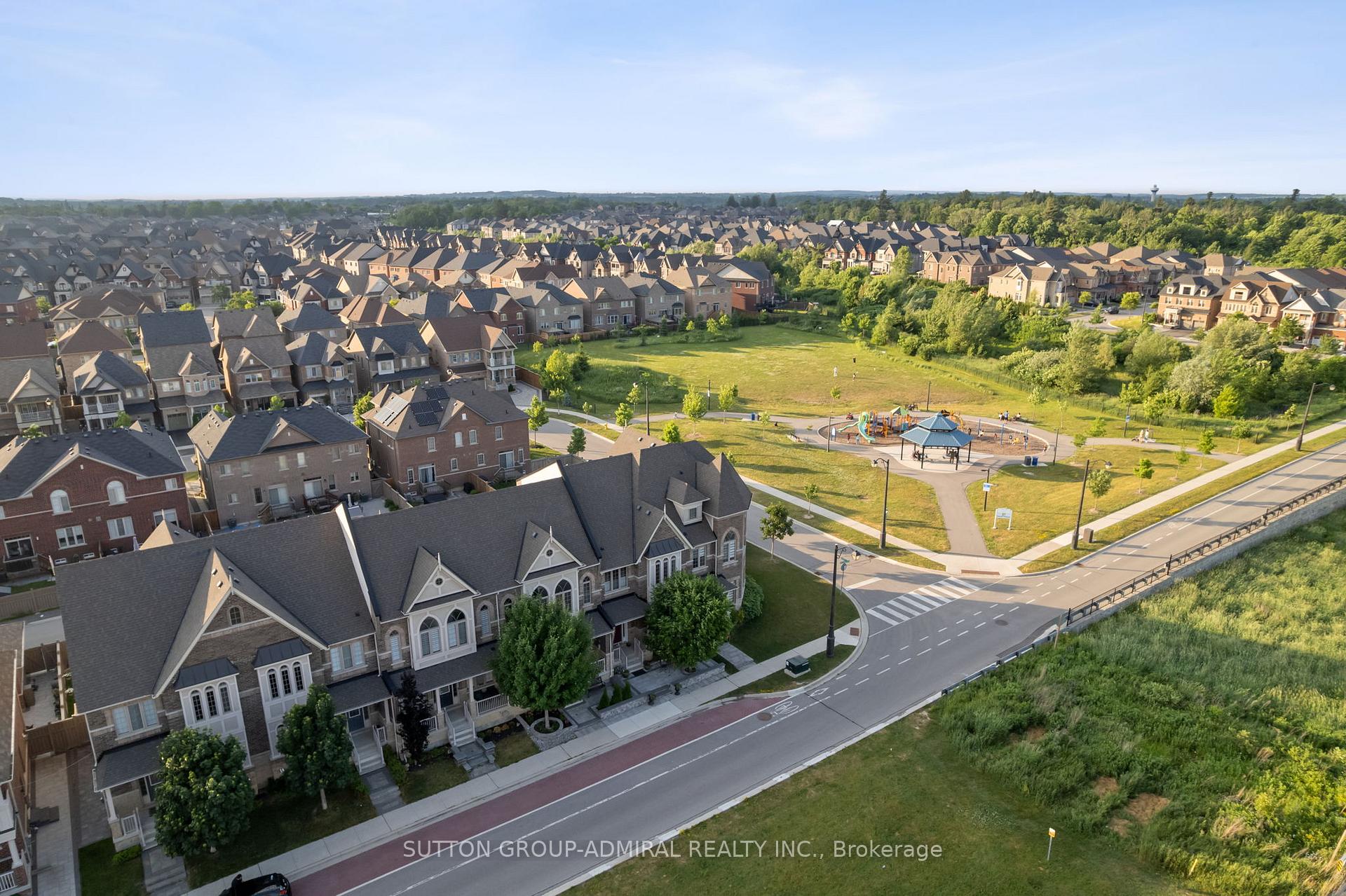 Photo 47 of 214 East's Corners Boulevard, Vaughan, Kleinburg — HOMEH