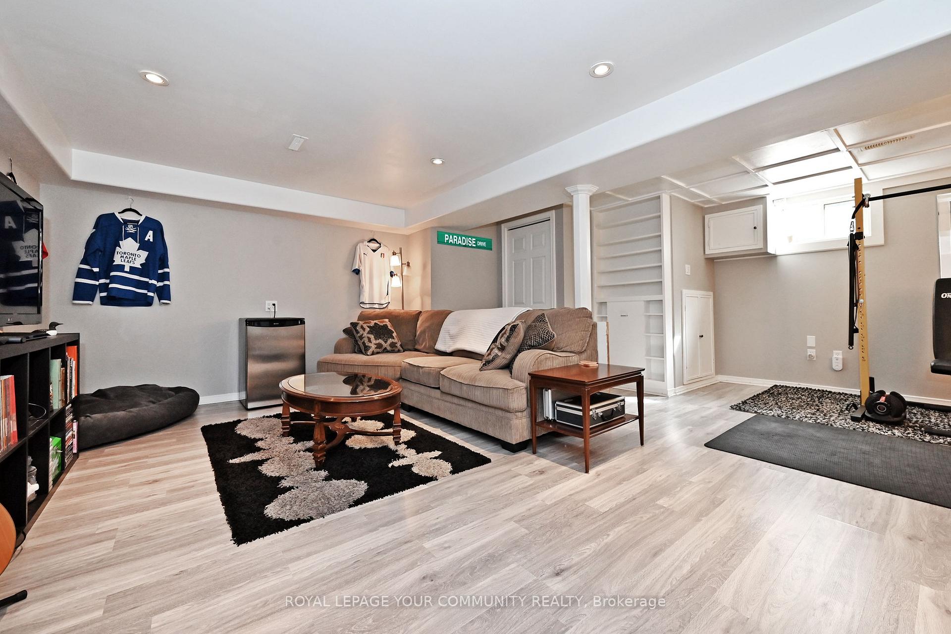 Photo 42 of 62 Haida Drive, Aurora, Aurora Heights — HOMEH