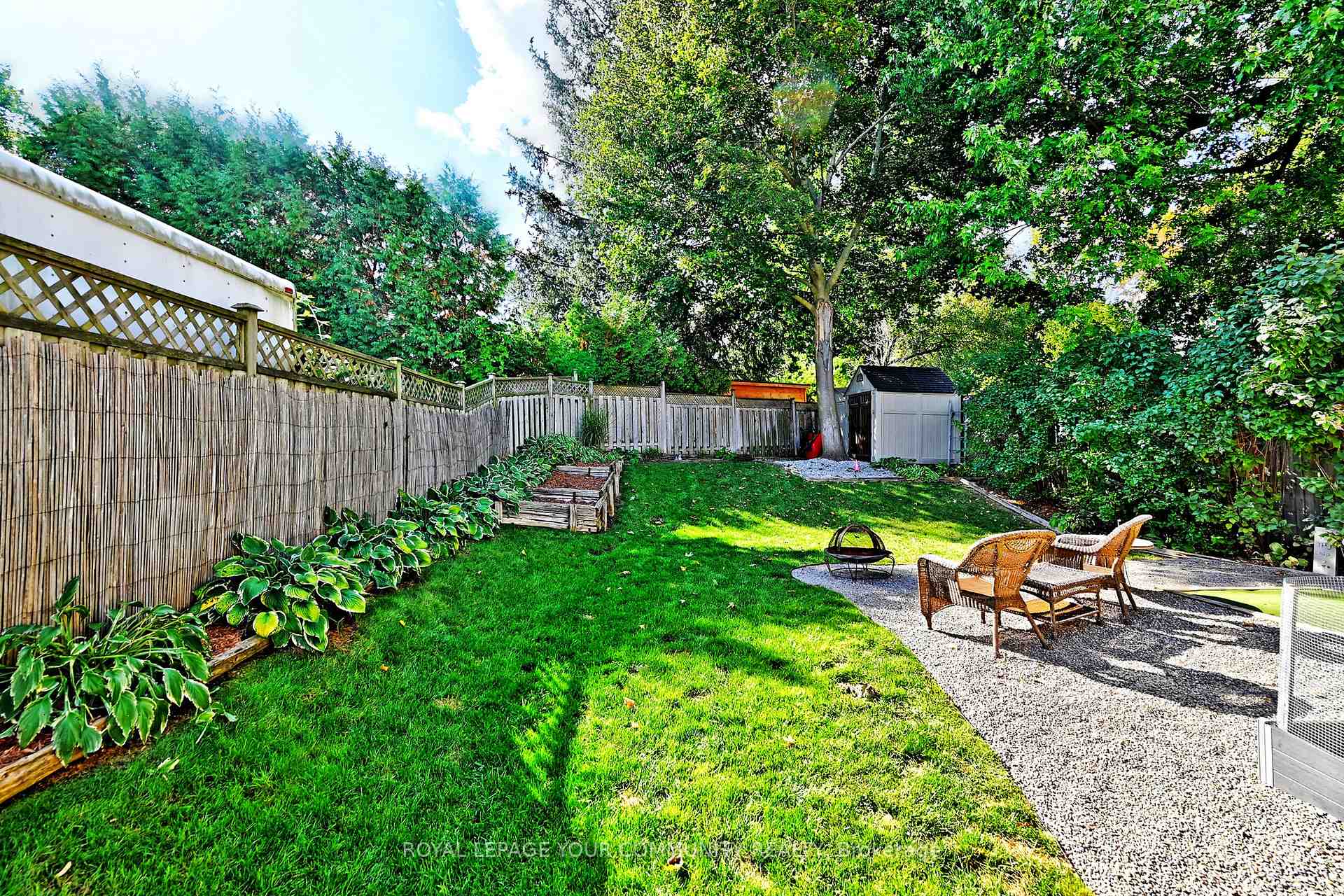 Photo 34 of 62 Haida Drive, Aurora, Aurora Heights — HOMEH