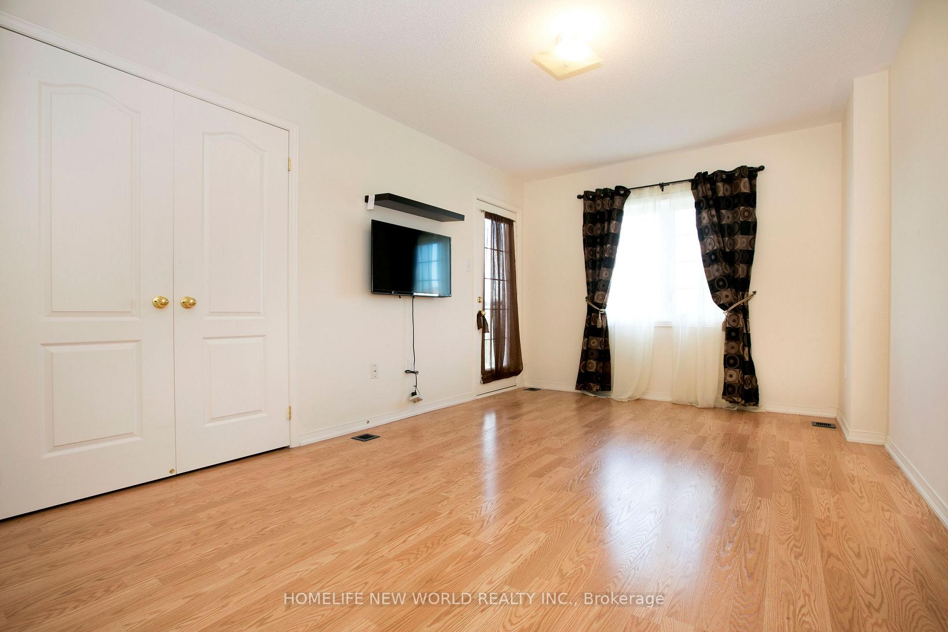 Photo 14 of 16 Eastern Skies Way, Markham, Wismer — HOMEH