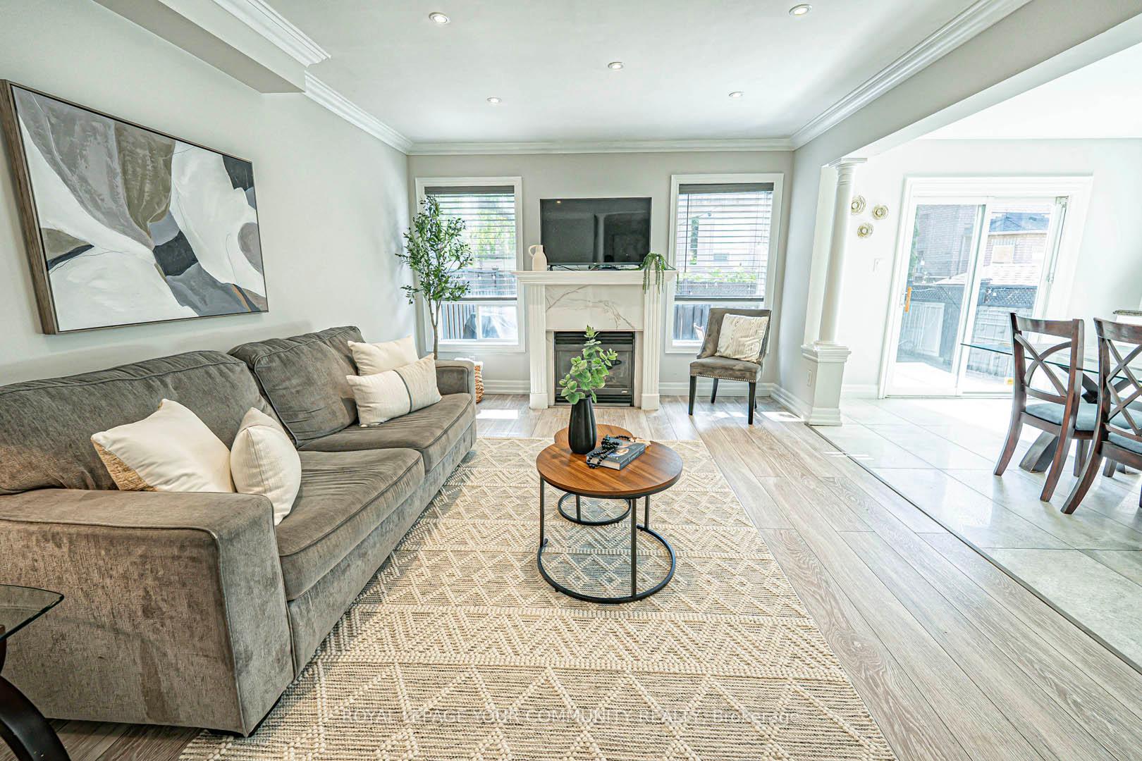 Photo 5 of 298 Hawkview Boulevard, Vaughan, Vellore Village — HOMEH